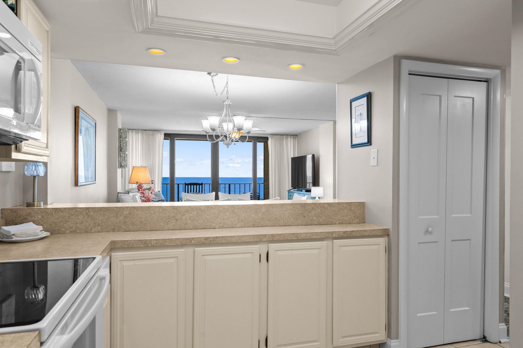 10100 Beach Club Dr. Property Photo 19