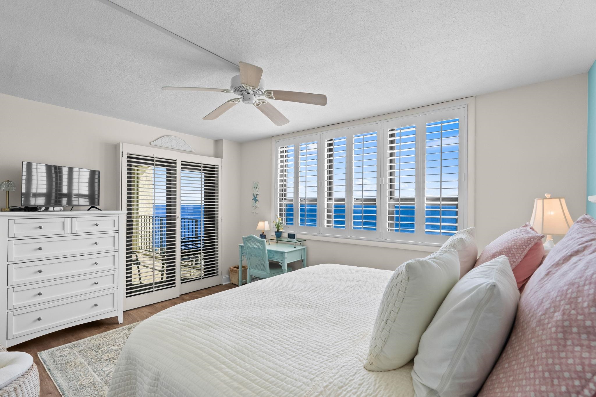 10100 Beach Club Dr. Property Photo 22