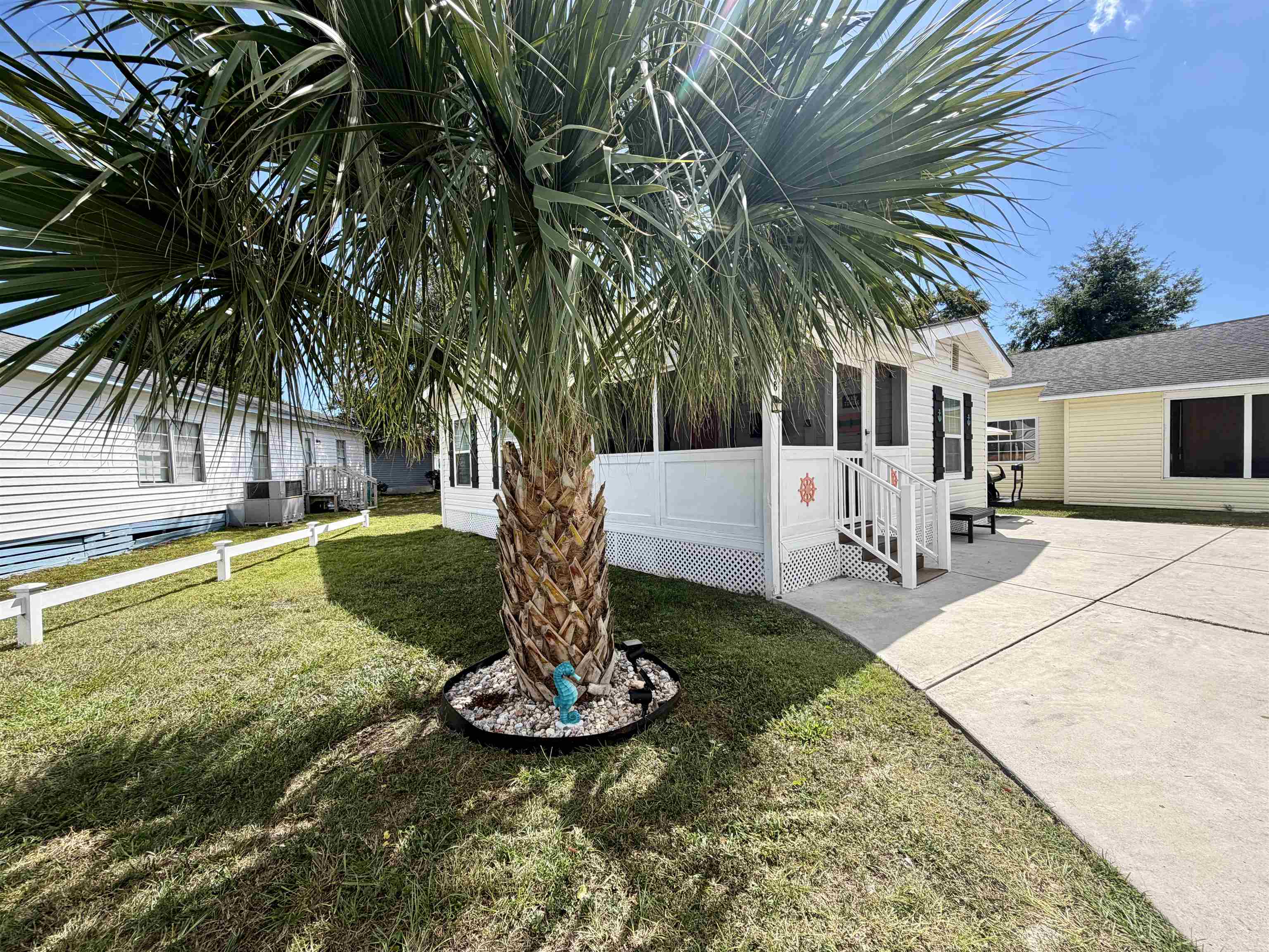 1668 Hawk St. Property Photo 37