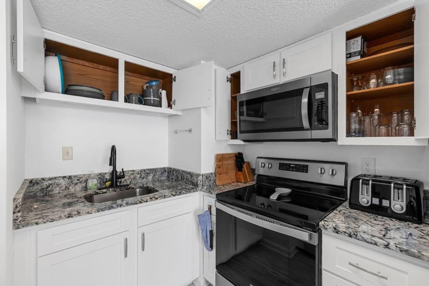 4000 N Ocean Blvd. Property Photo 20
