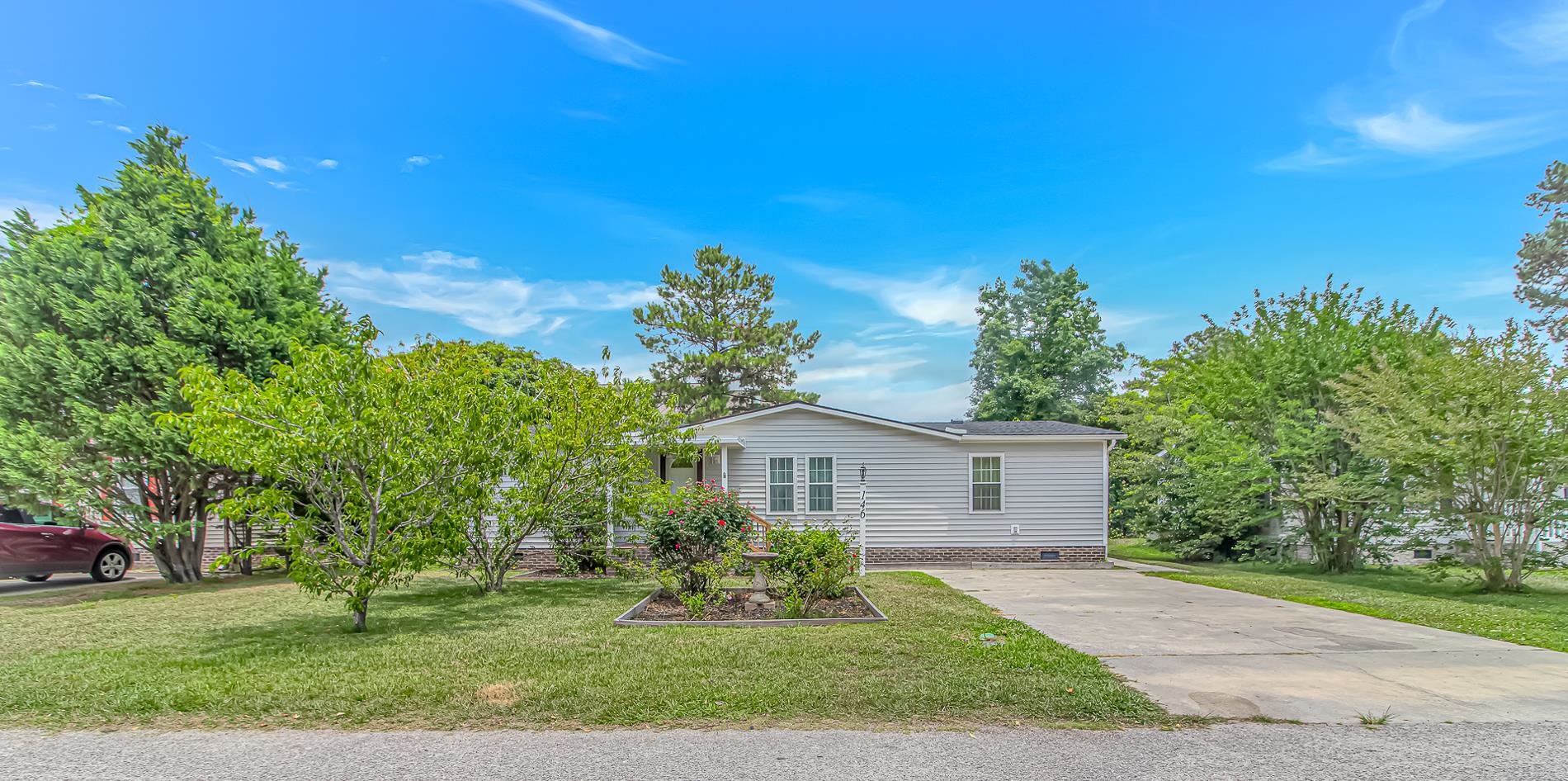 146 Queens Rd. Property Photo 7