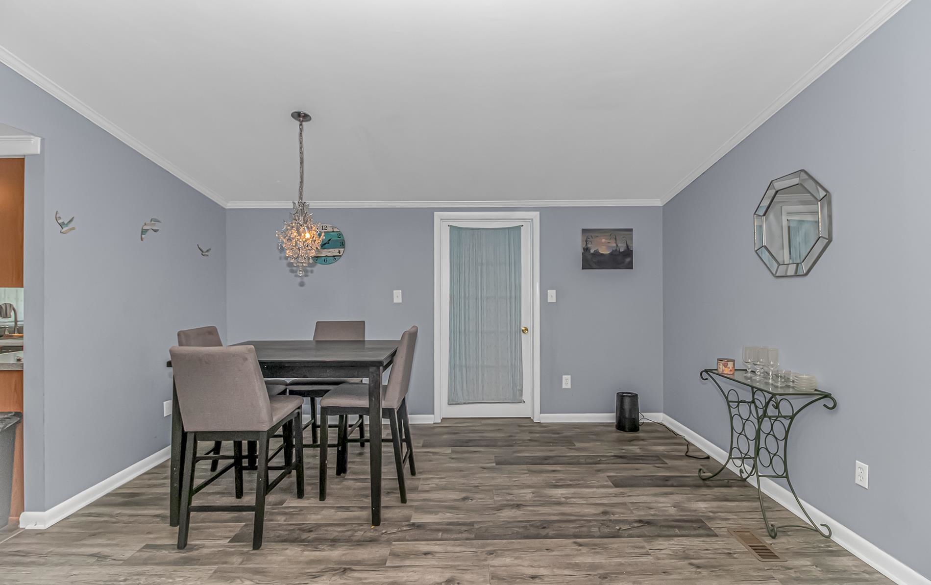 146 Queens Rd. Property Photo 10