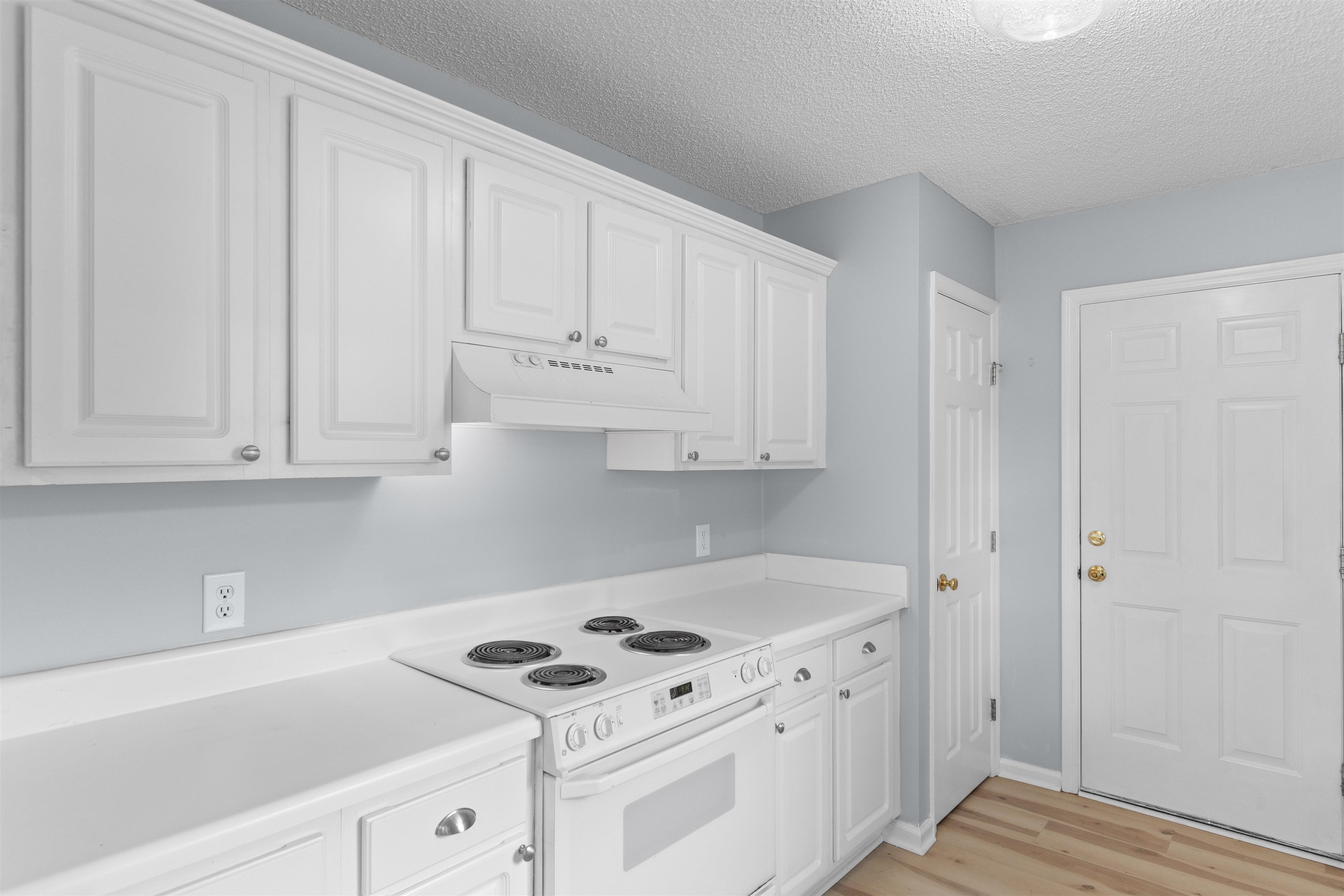56 Robert Conway Ct. Property Photo 16