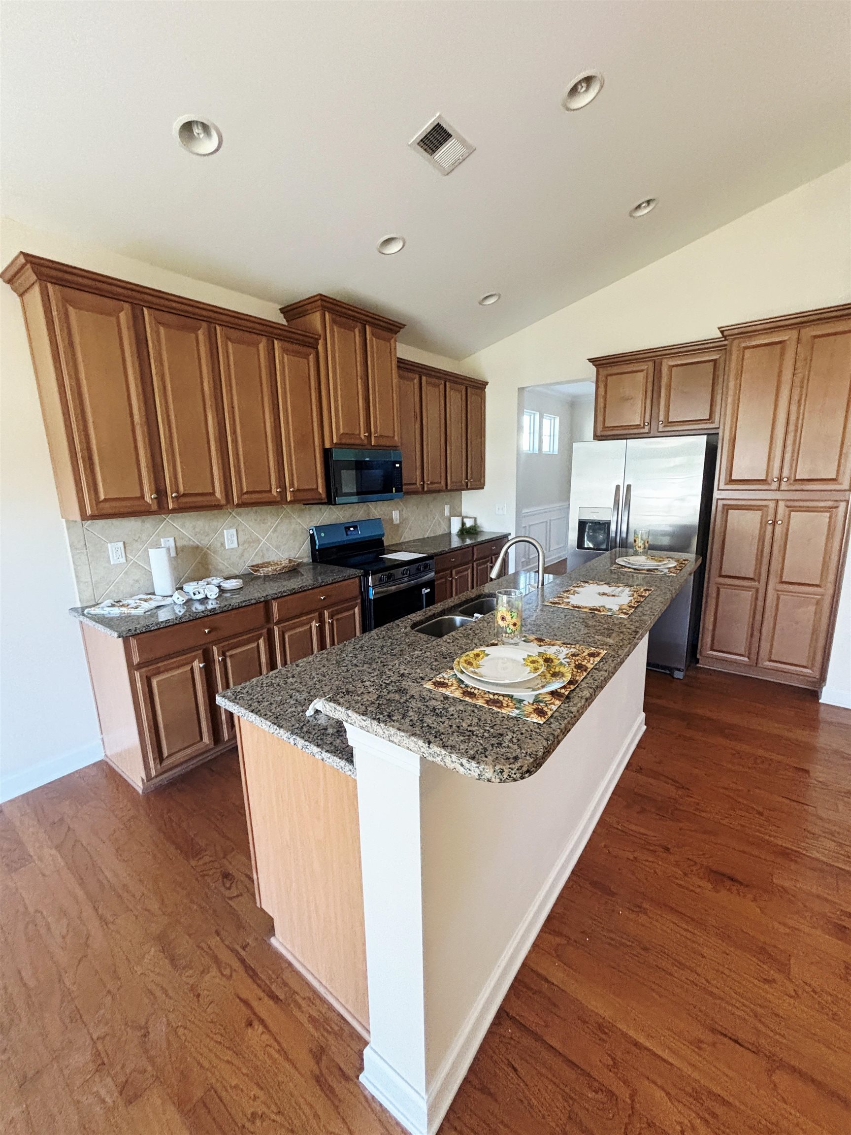 2583 Heritage Loop Property Photo 6