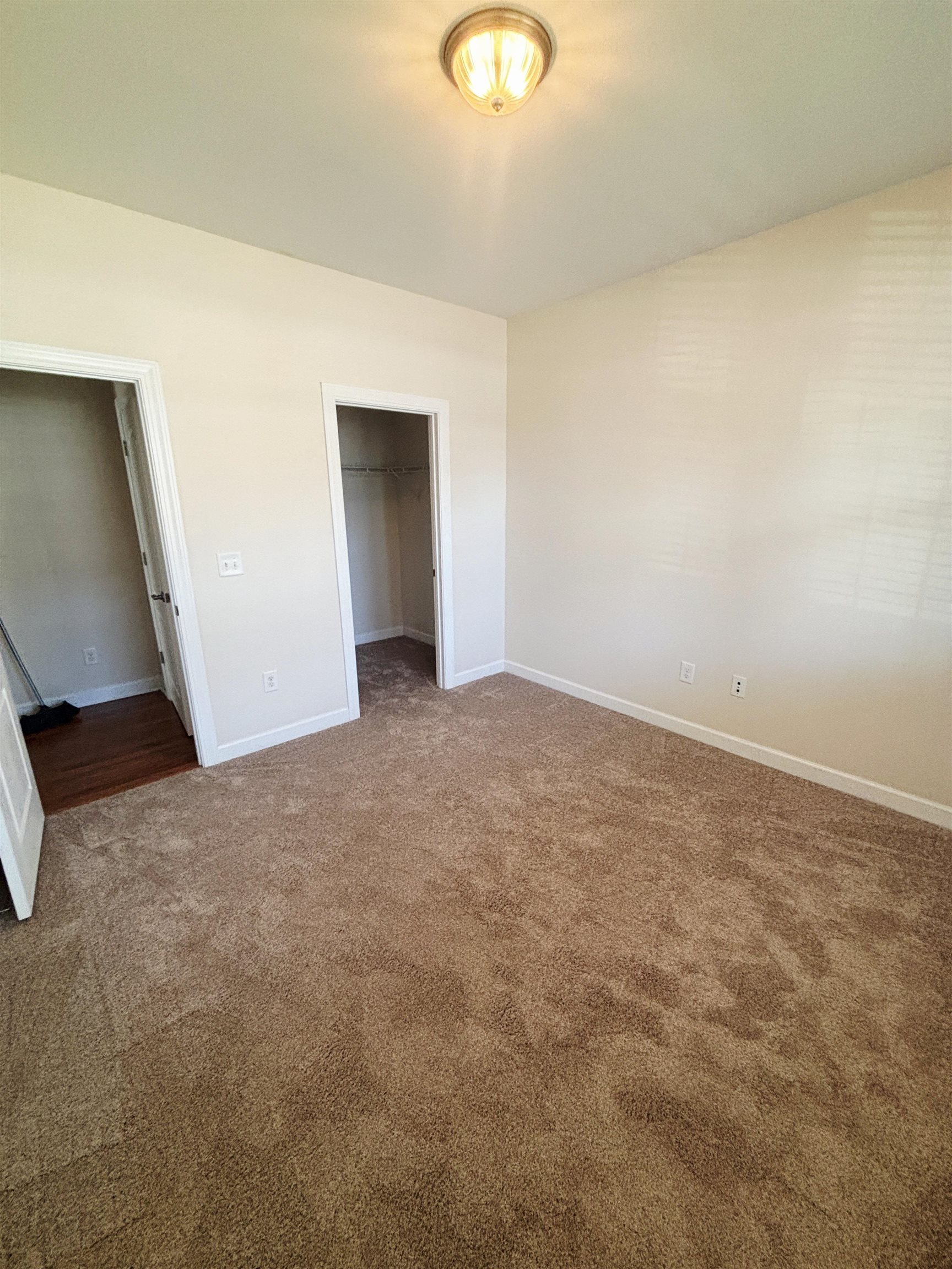 2583 Heritage Loop Property Photo 11