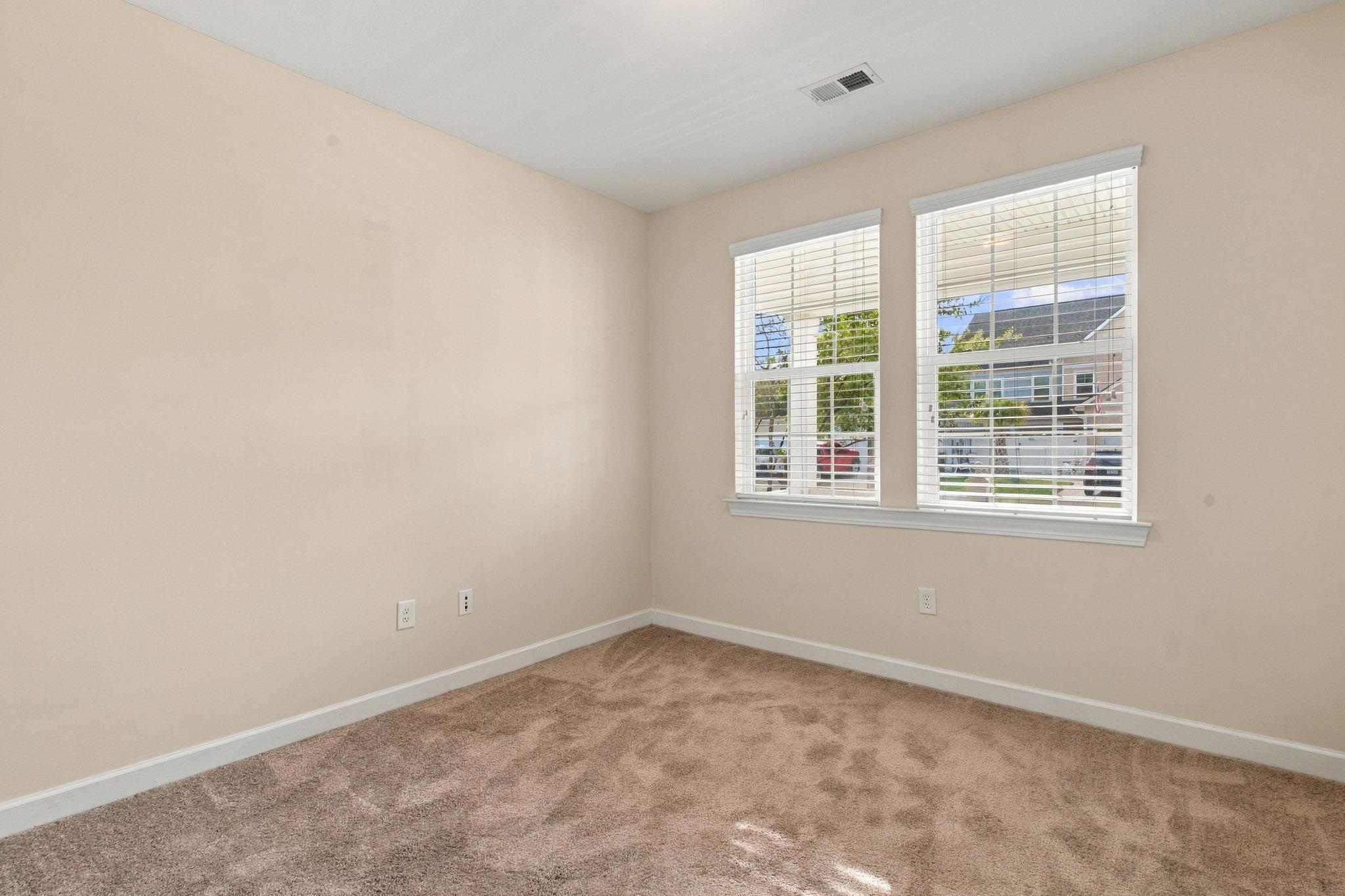 2583 Heritage Loop Property Photo 19