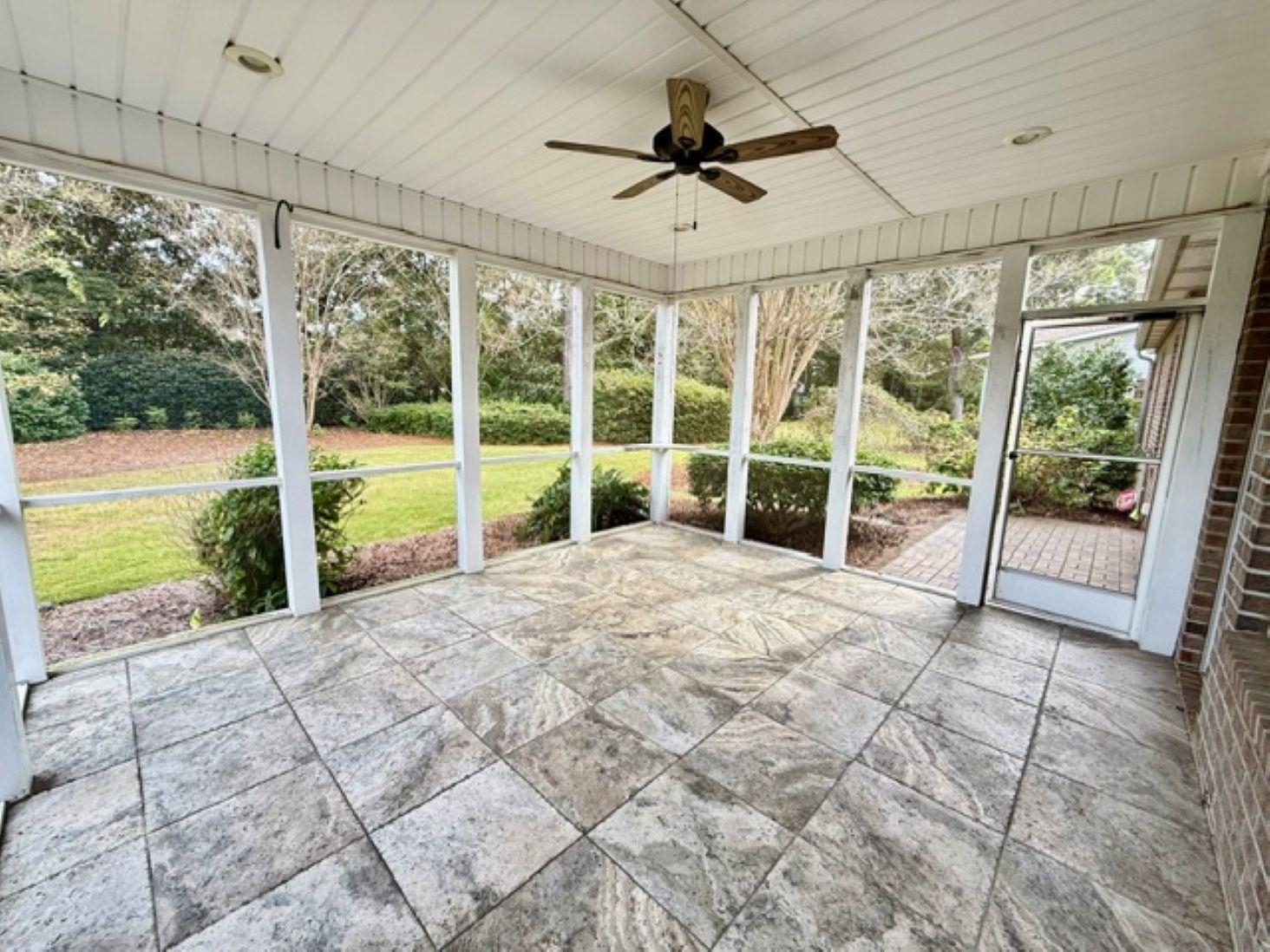 1313 Royal Devon Dr. Property Photo 5