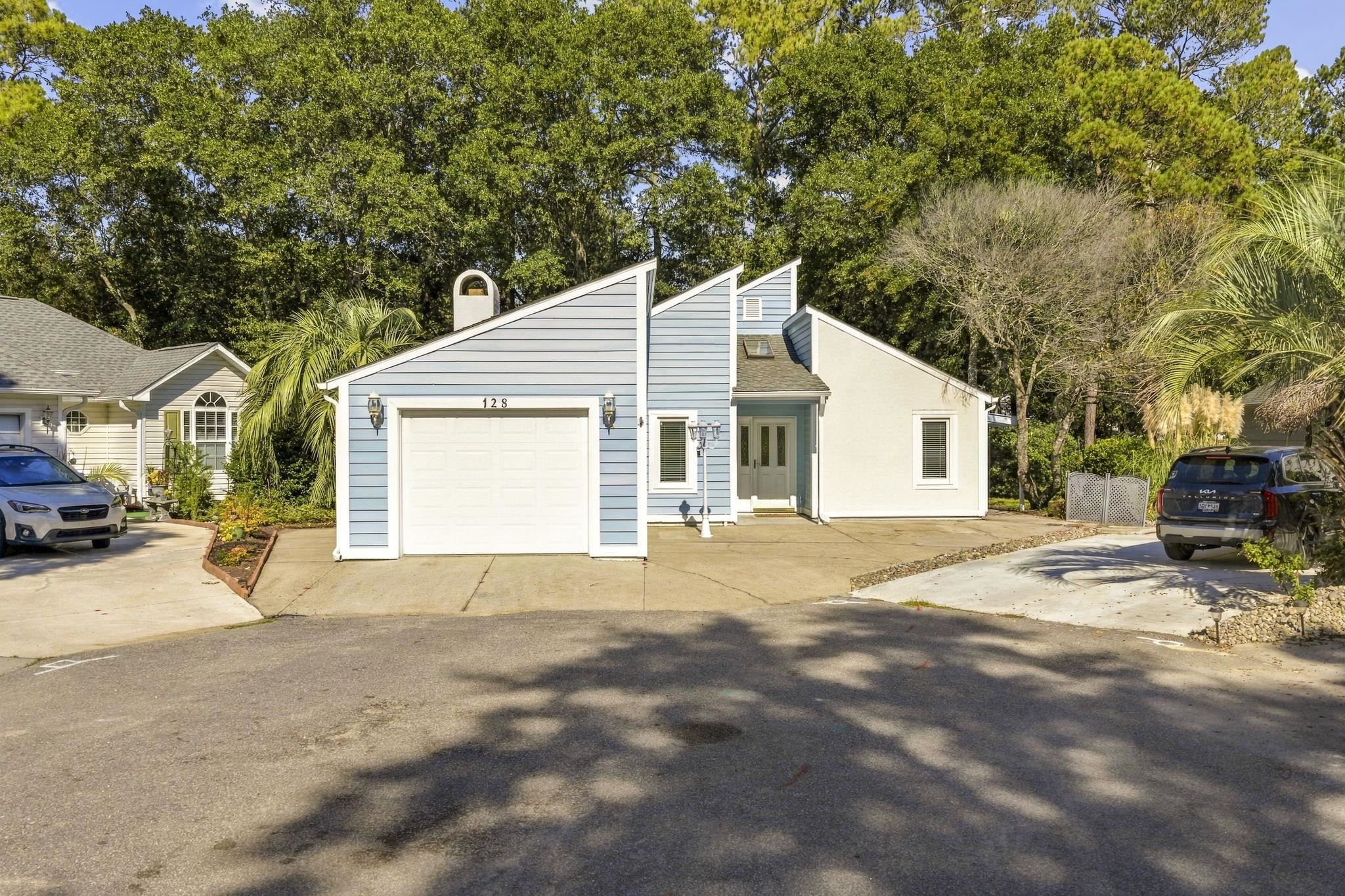 128 Dogwood Pl. Property Photo 1