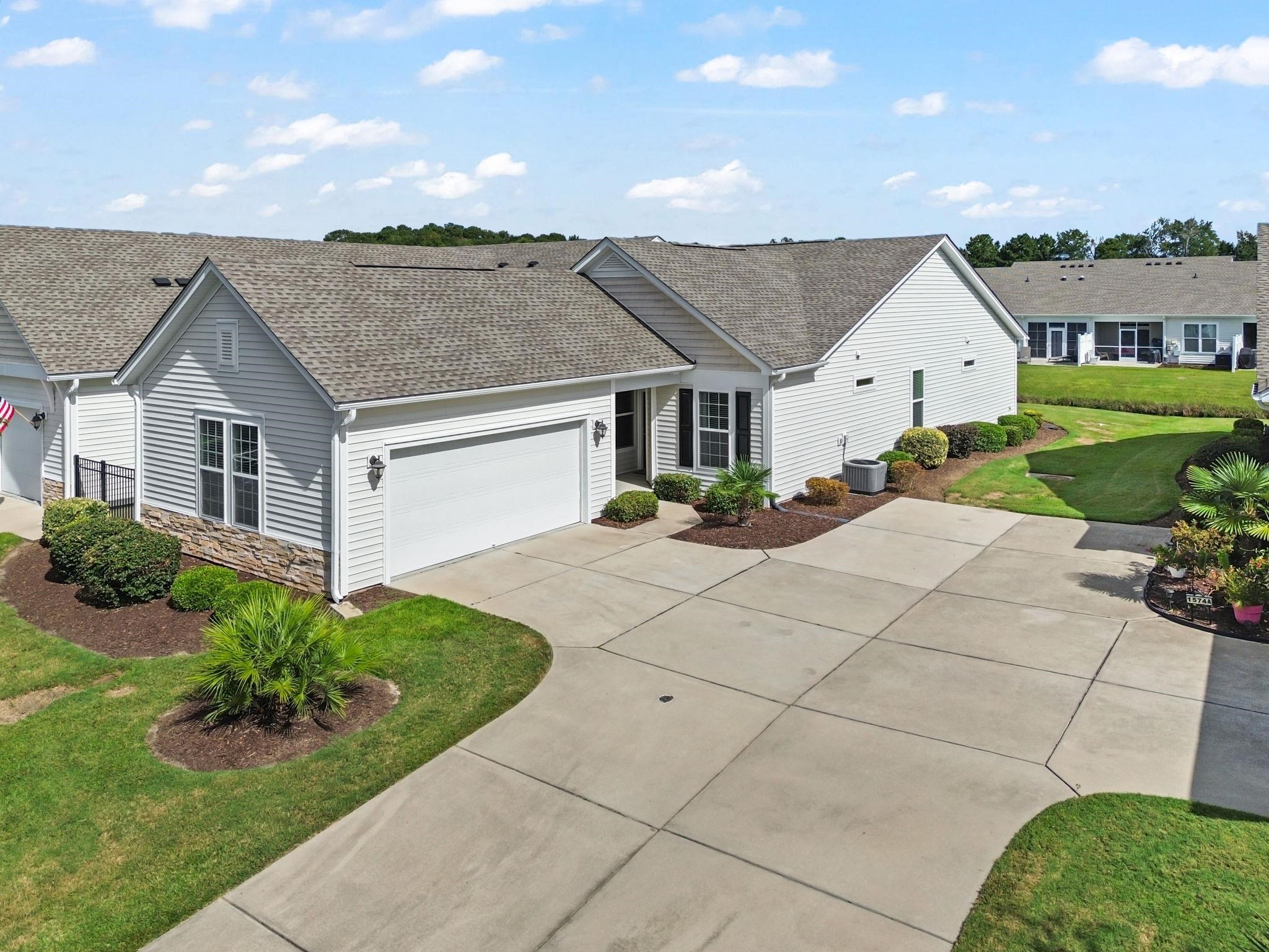 1578 Palmina Loop Property Photo 2