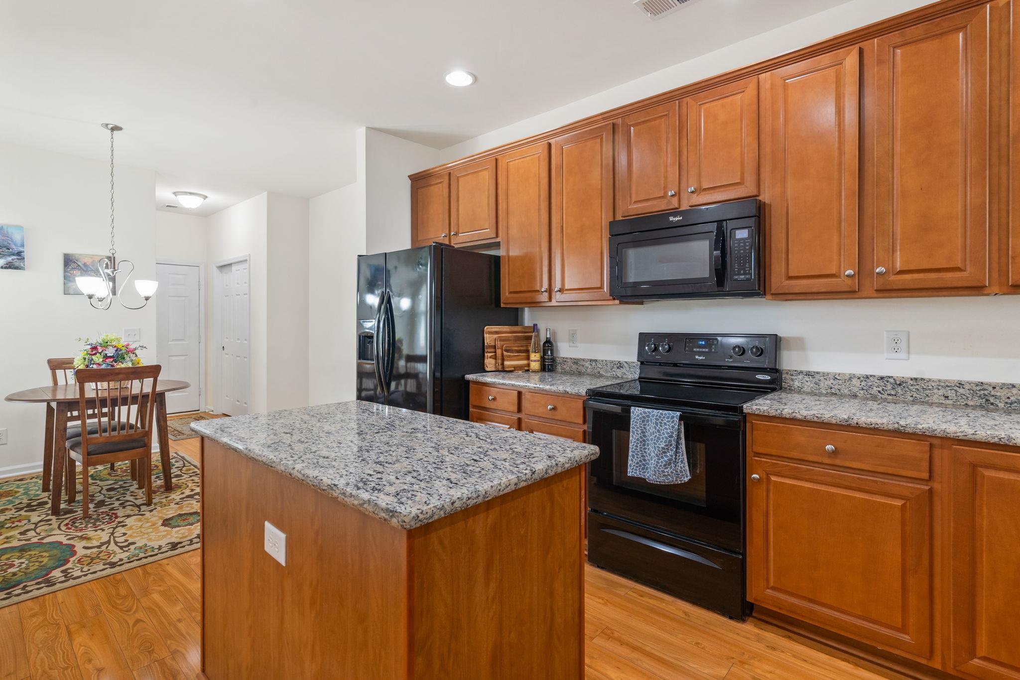 1578 Palmina Loop Property Photo 8