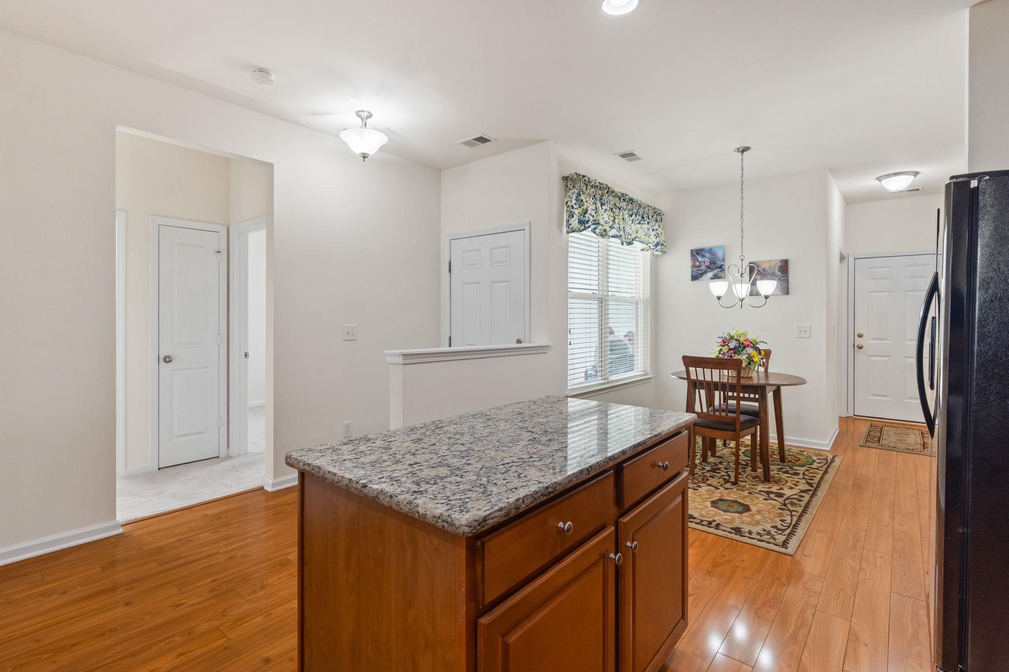 1578 Palmina Loop Property Photo 10