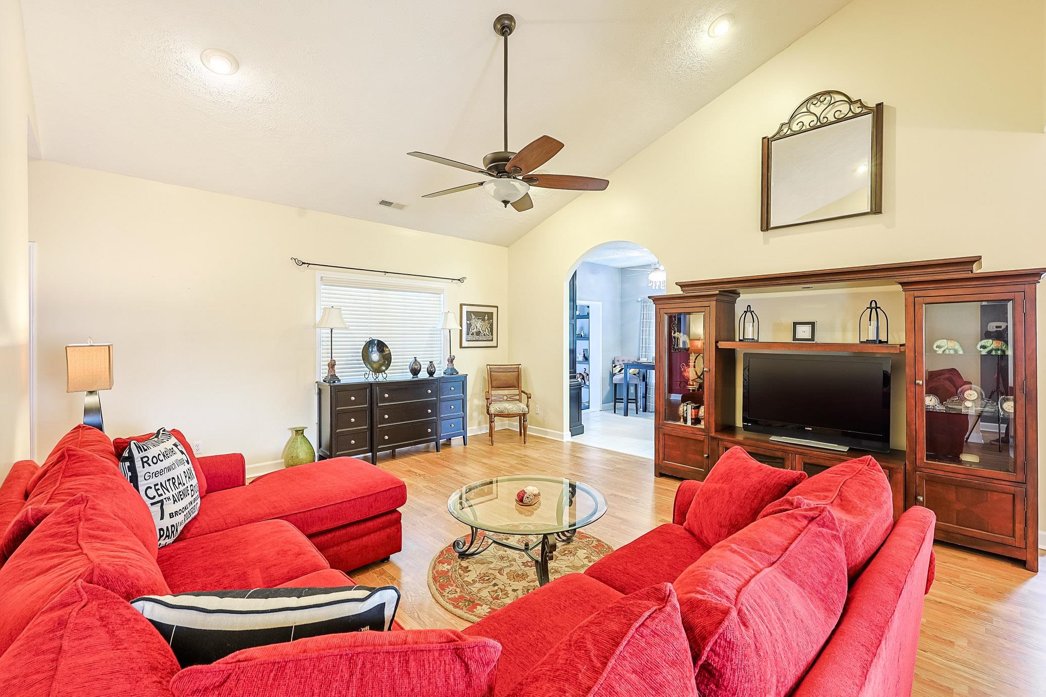 3079 Alice Ln. Property Photo 4