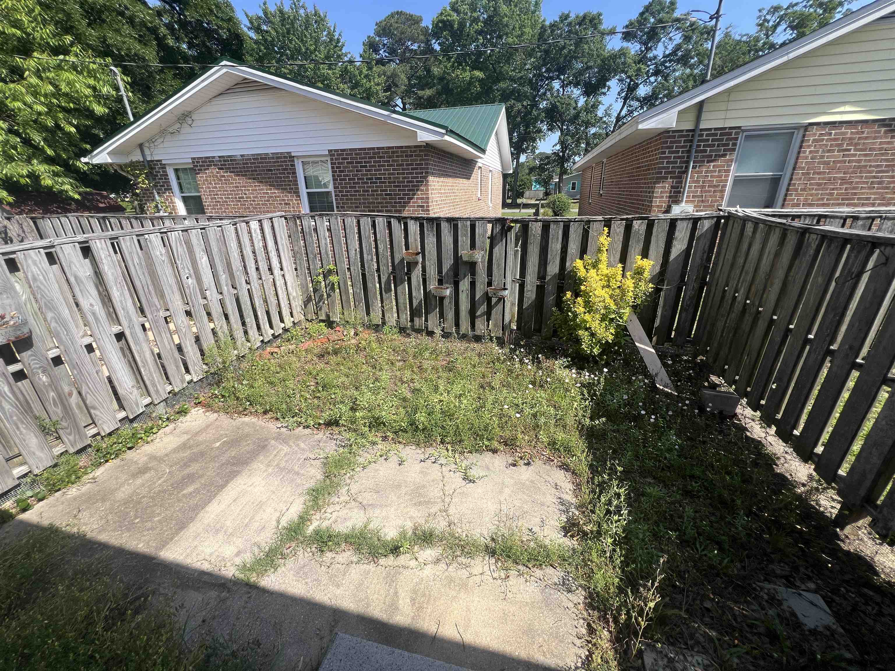 2801 Terminal St. Property Photo 12