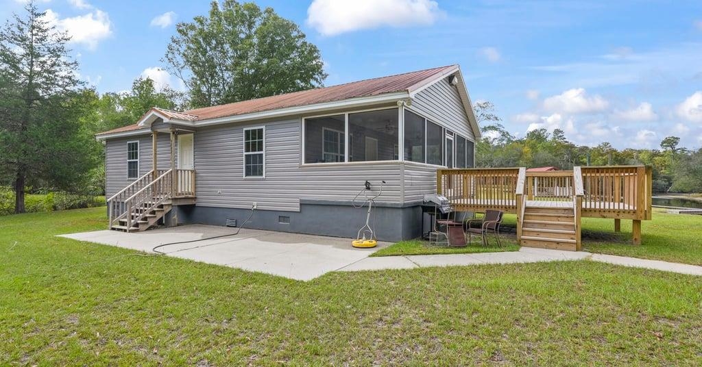 4203 Black Island Rd. Property Photo 1