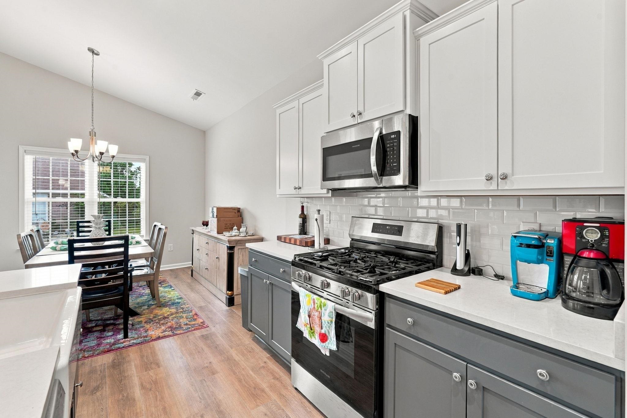 291 Lifestyle Court Property Photo 22