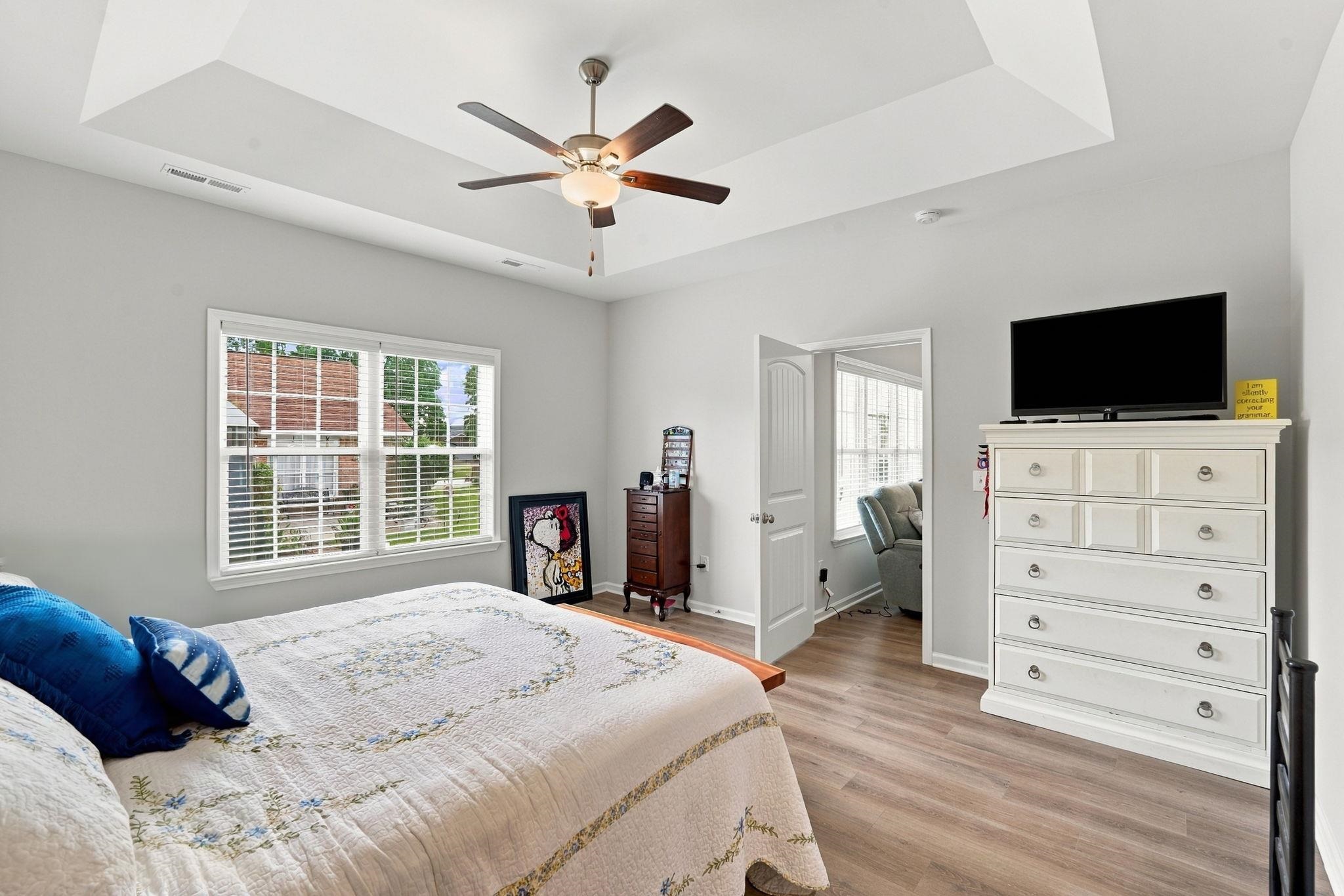 291 Lifestyle Court Property Photo 33