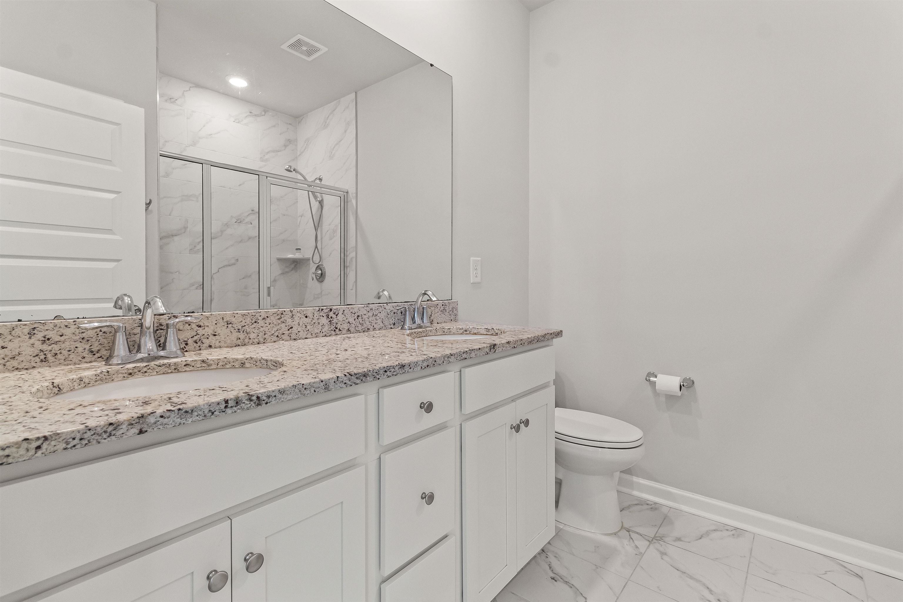 5402 Knobcone Loop Property Photo 12