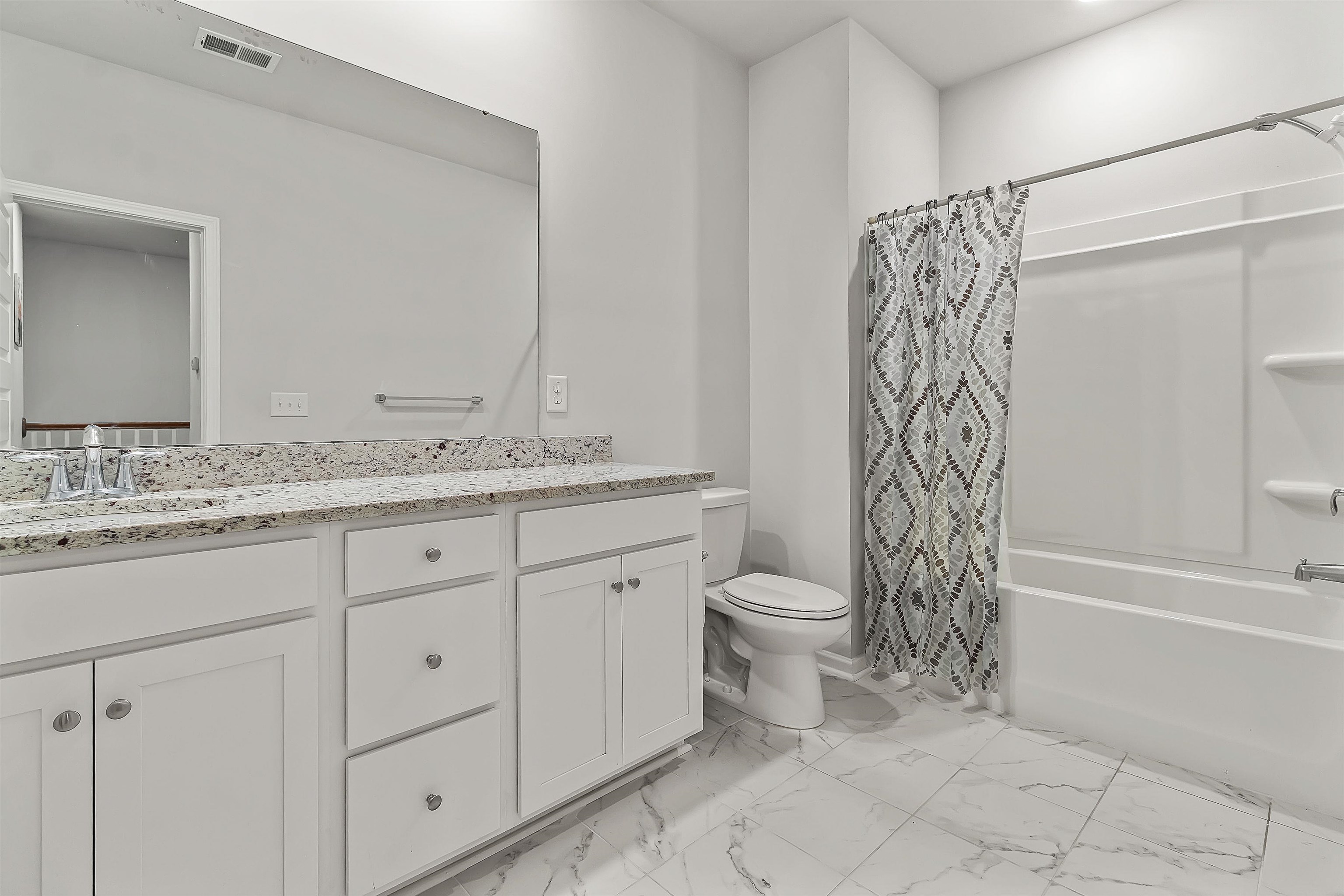 5402 Knobcone Loop Property Photo 16