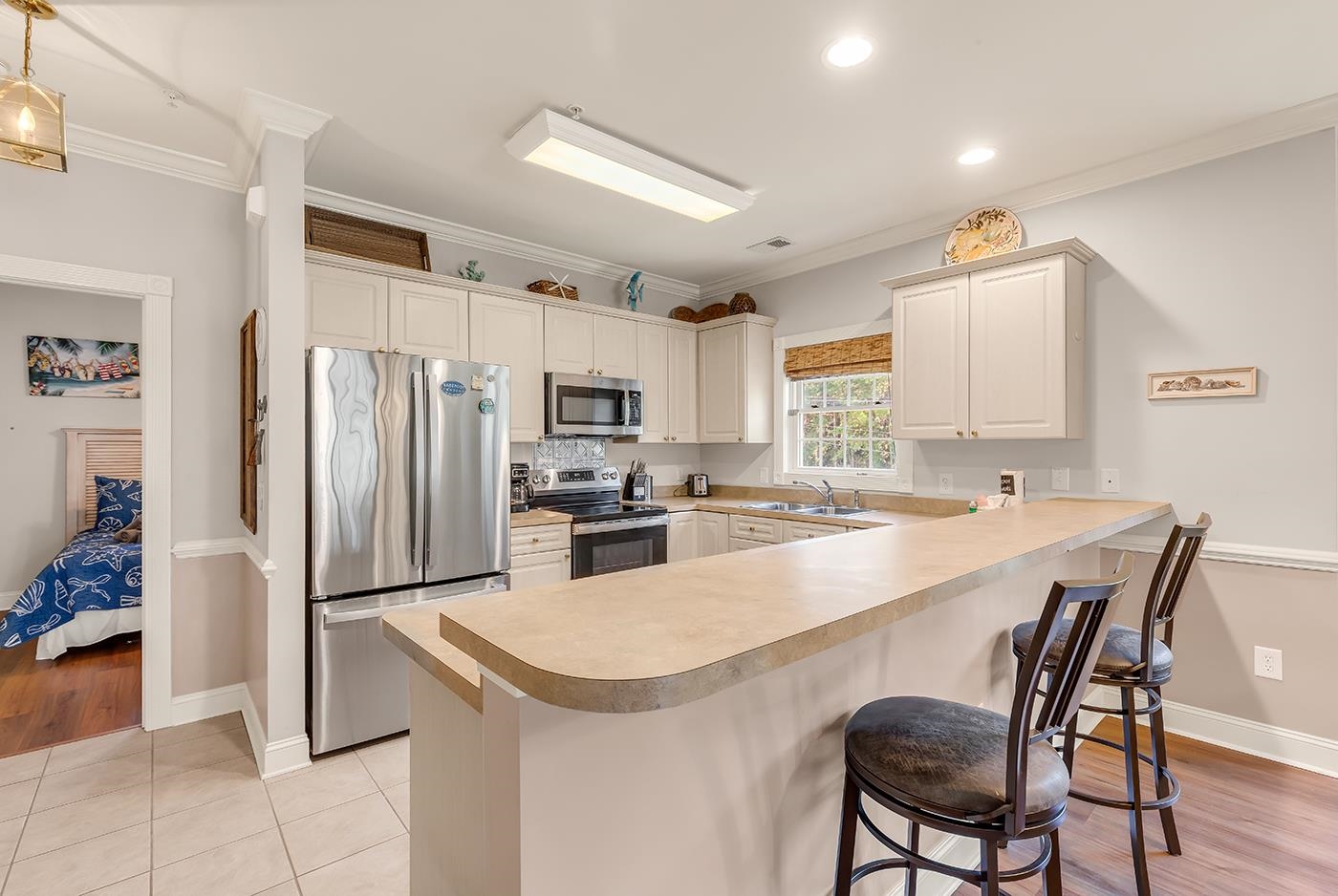 4865 Magnolia Pointe Property Photo 6