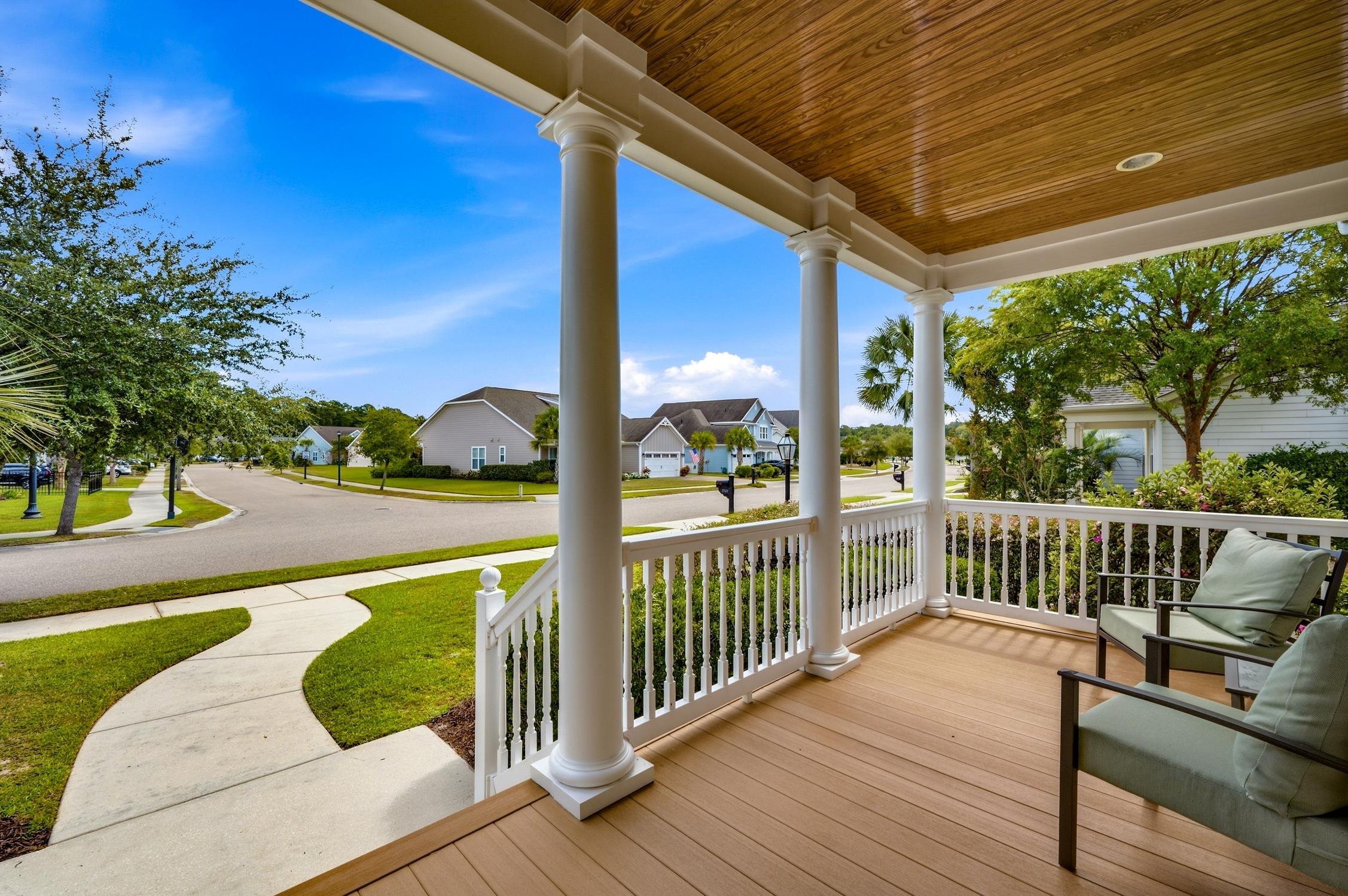 1521 Thornbury Dr. Property Photo 3