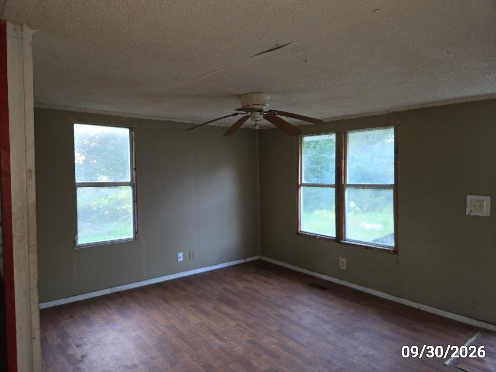 568 Pinckney Rd. Property Photo 3