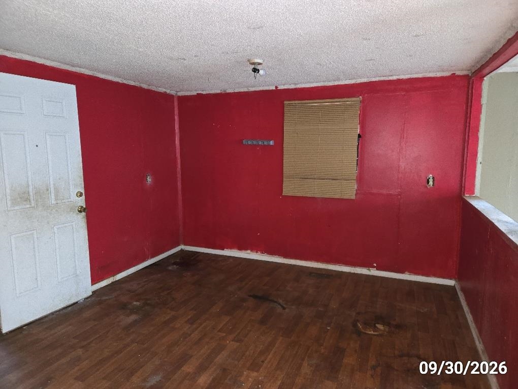 568 Pinckney Rd. Property Photo 4