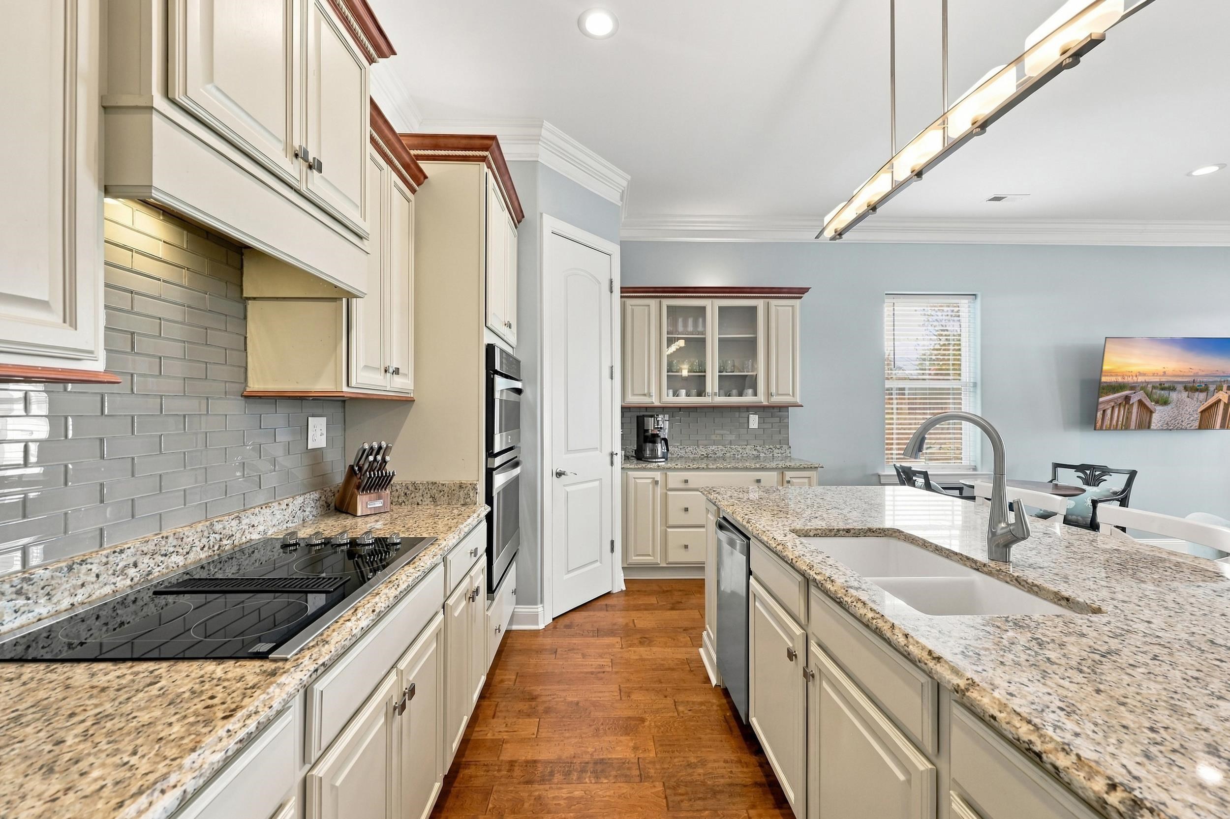 1308 Marina Bay Dr. Property Photo 18