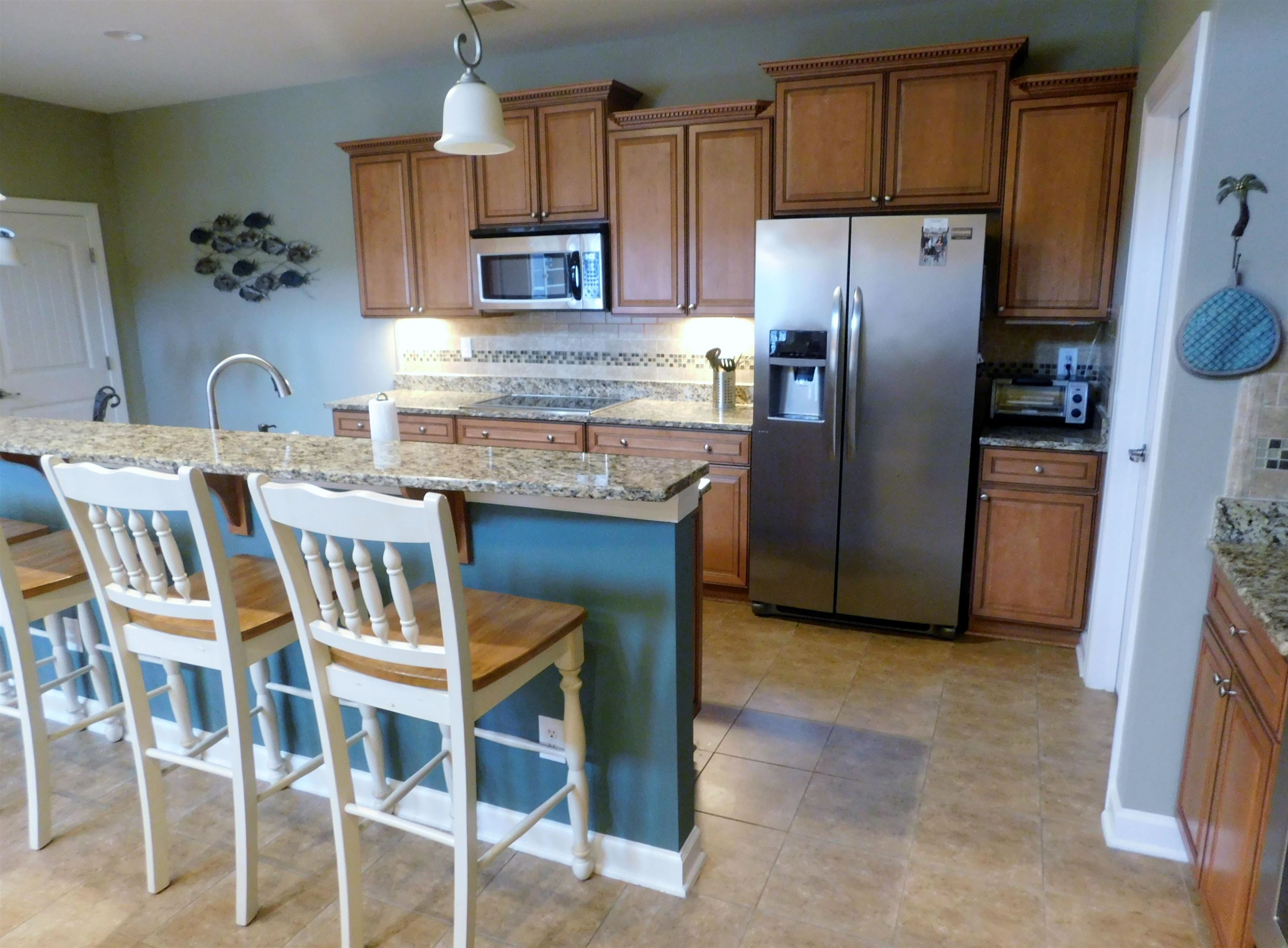 6244 Catalina Dr. Property Photo 3