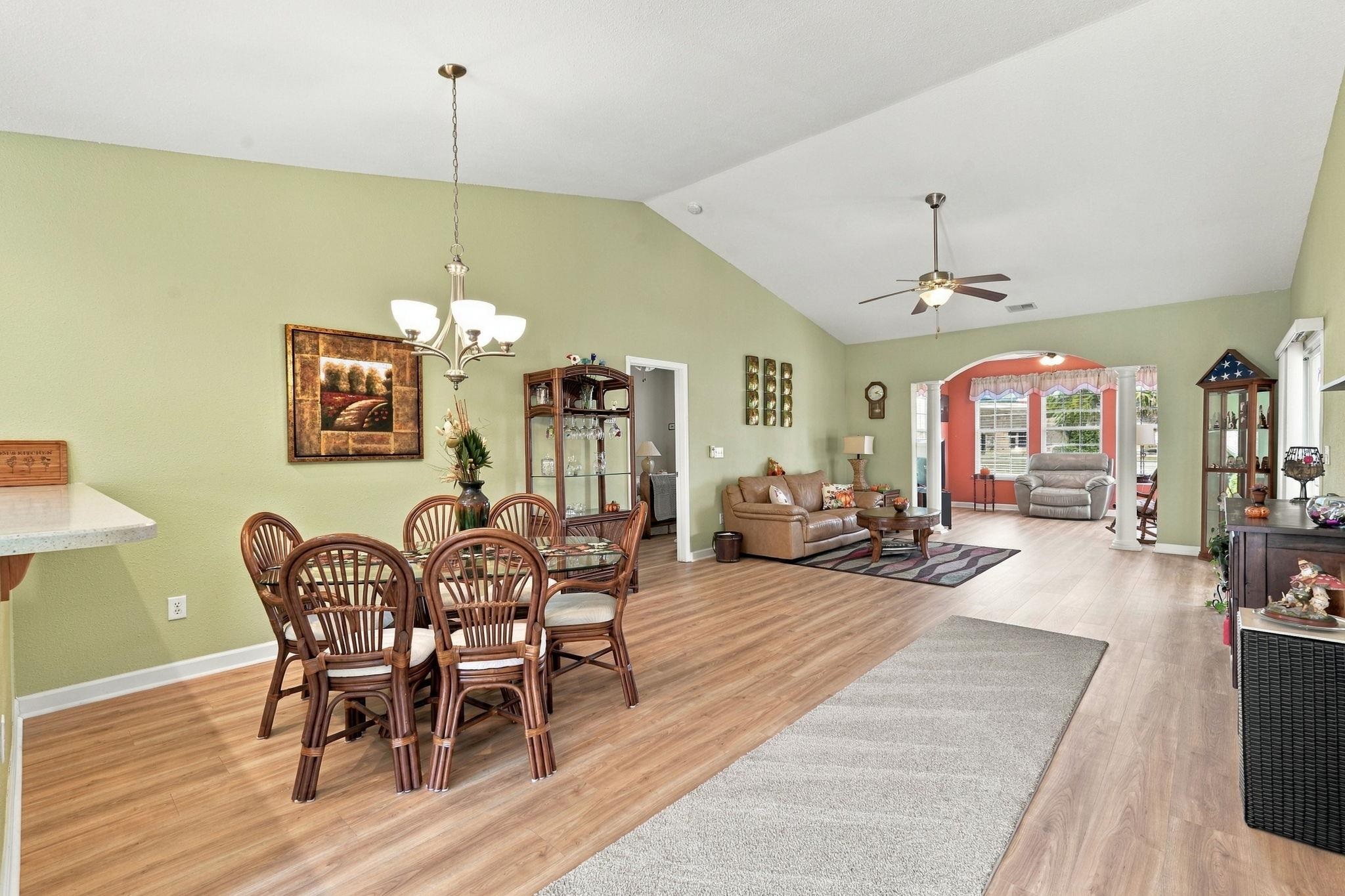 505 Vermillion Dr. Property Photo 14