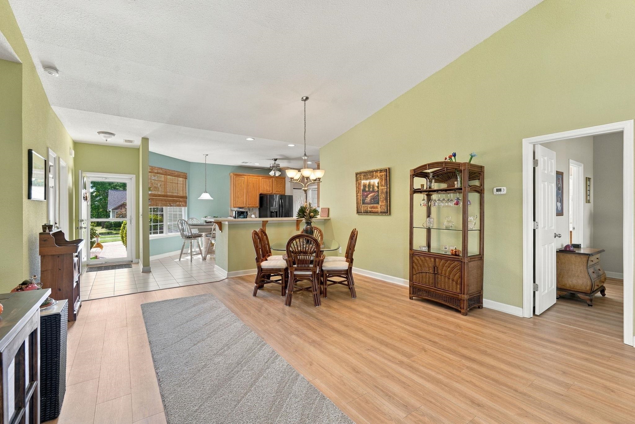 505 Vermillion Dr. Property Photo 15