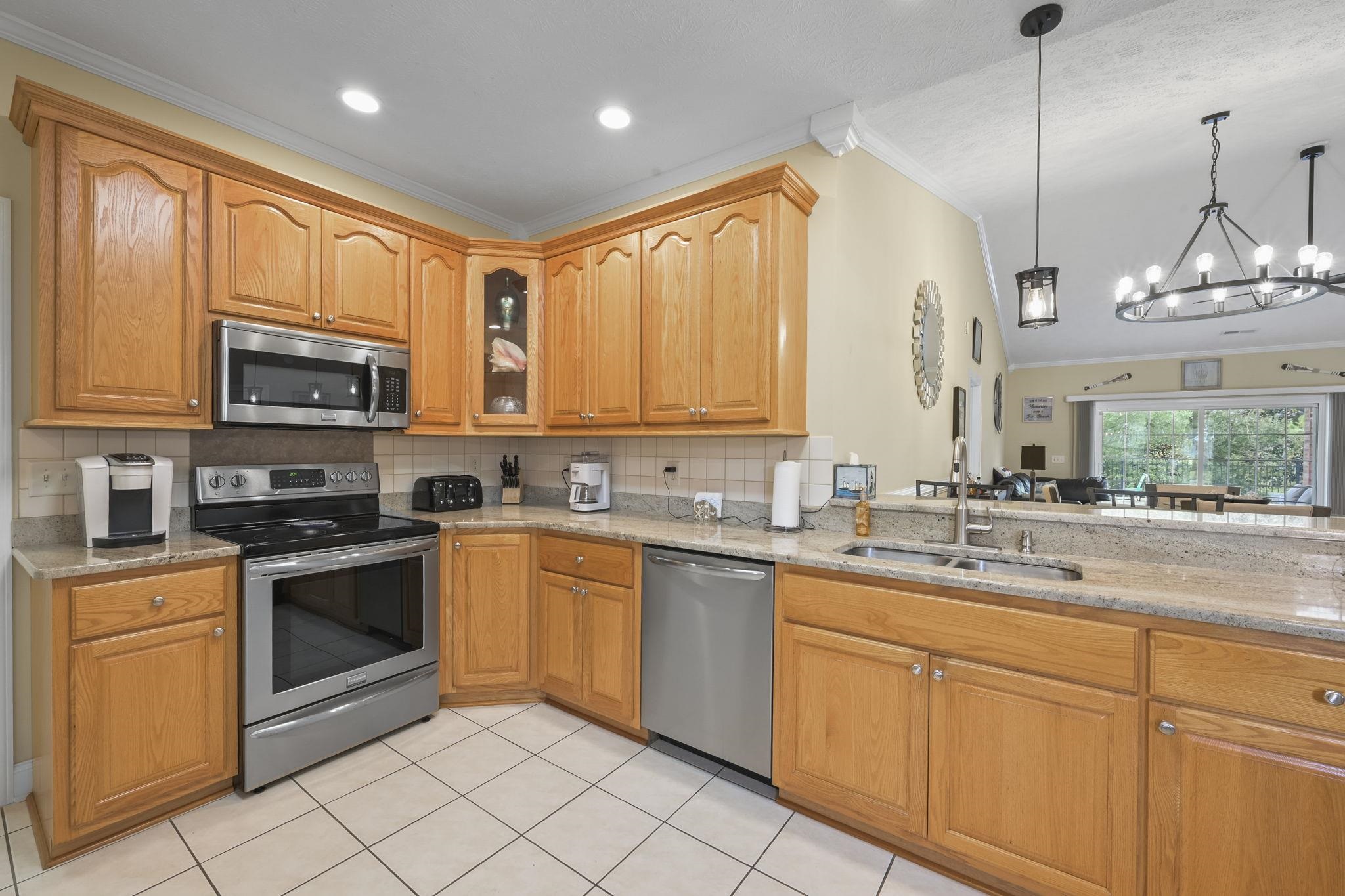 4807 Harvest Dr. Property Photo 7
