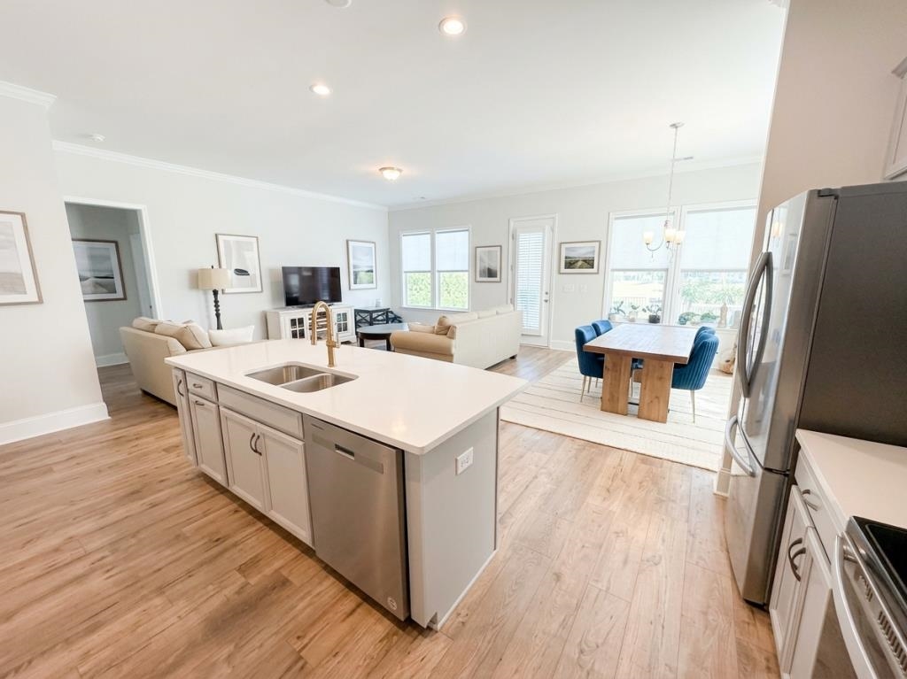 2038 Comradery Way Property Photo 5