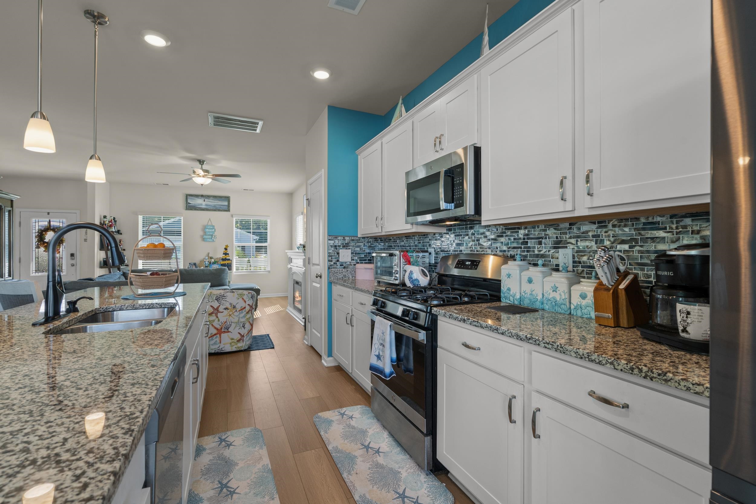 215 Portofino Dr. Property Photo 16