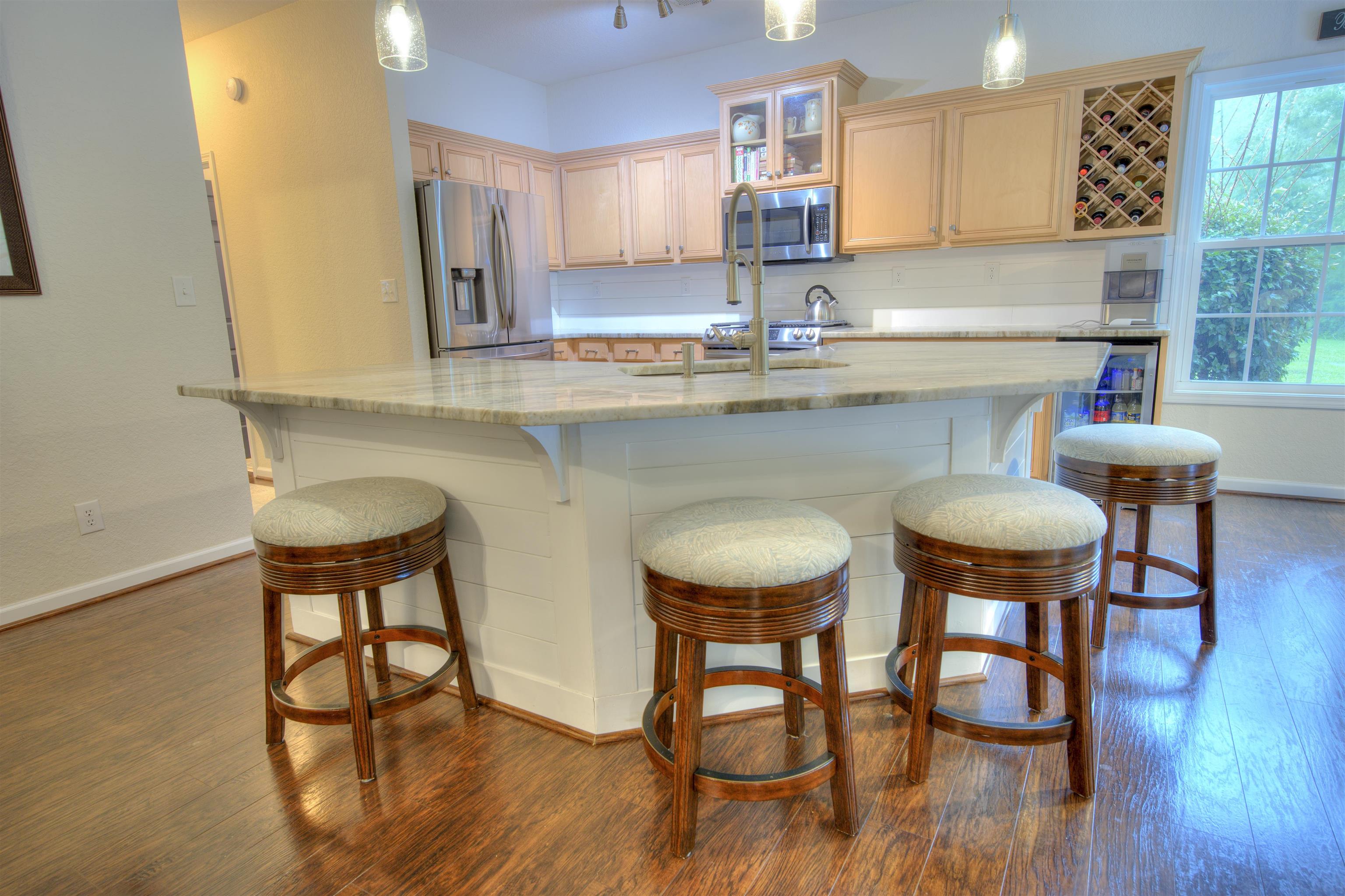 697 Ashley Manor Dr. Property Photo 5