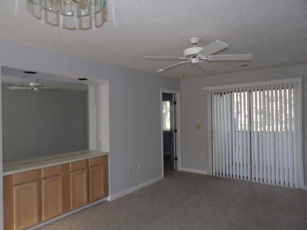 4107 Pinehurst Circle Property Photo 4