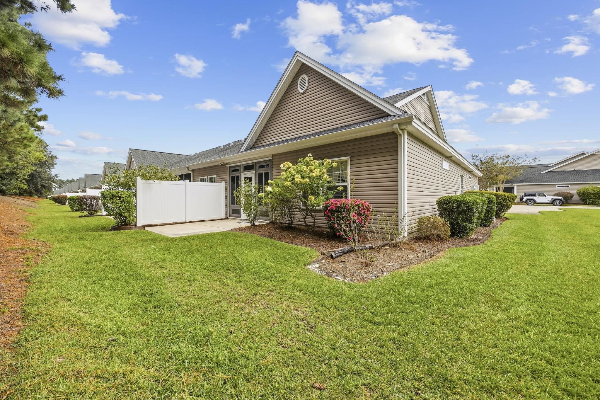 111 Chenoa Dr. Property Photo 26
