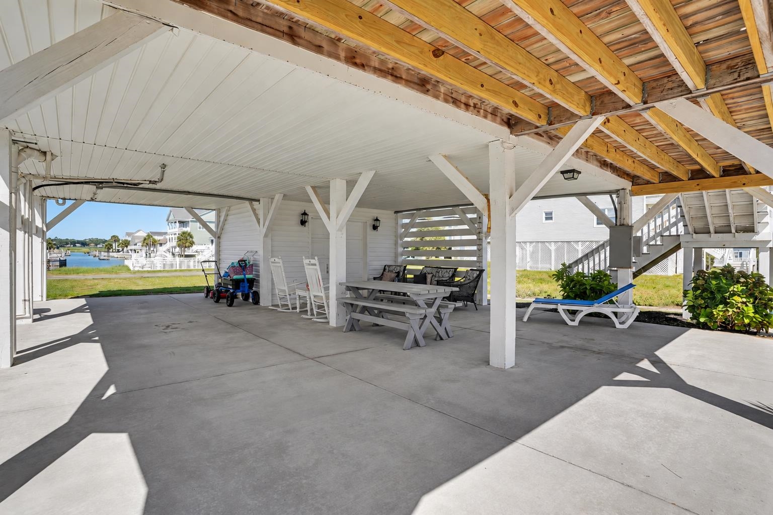 4605 N Ocean Blvd. Property Photo 4