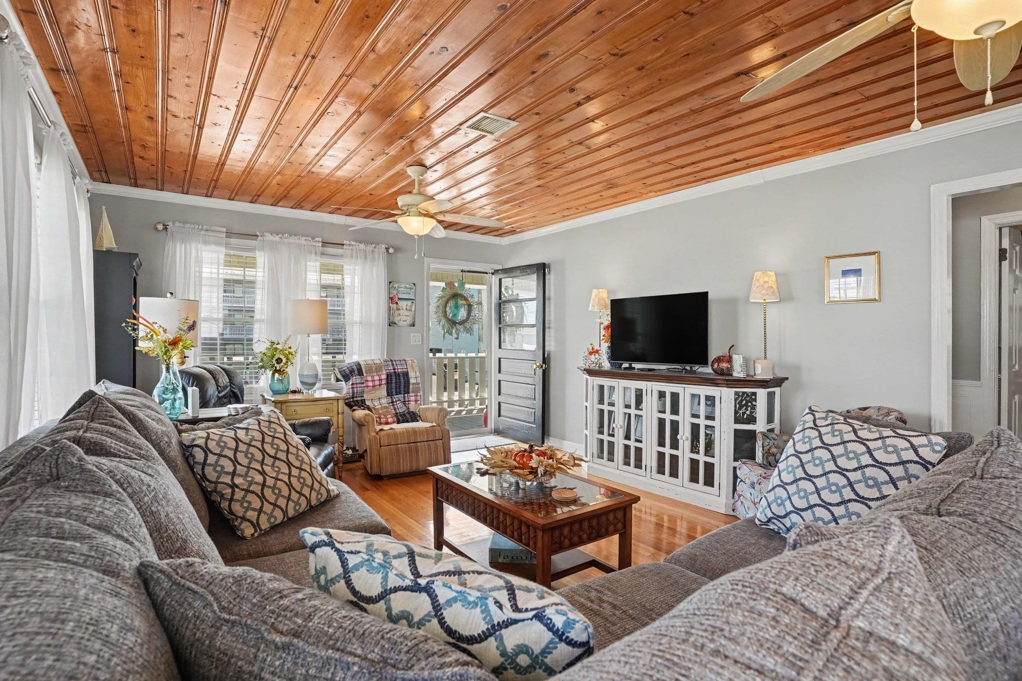 4605 N Ocean Blvd. Property Photo 11
