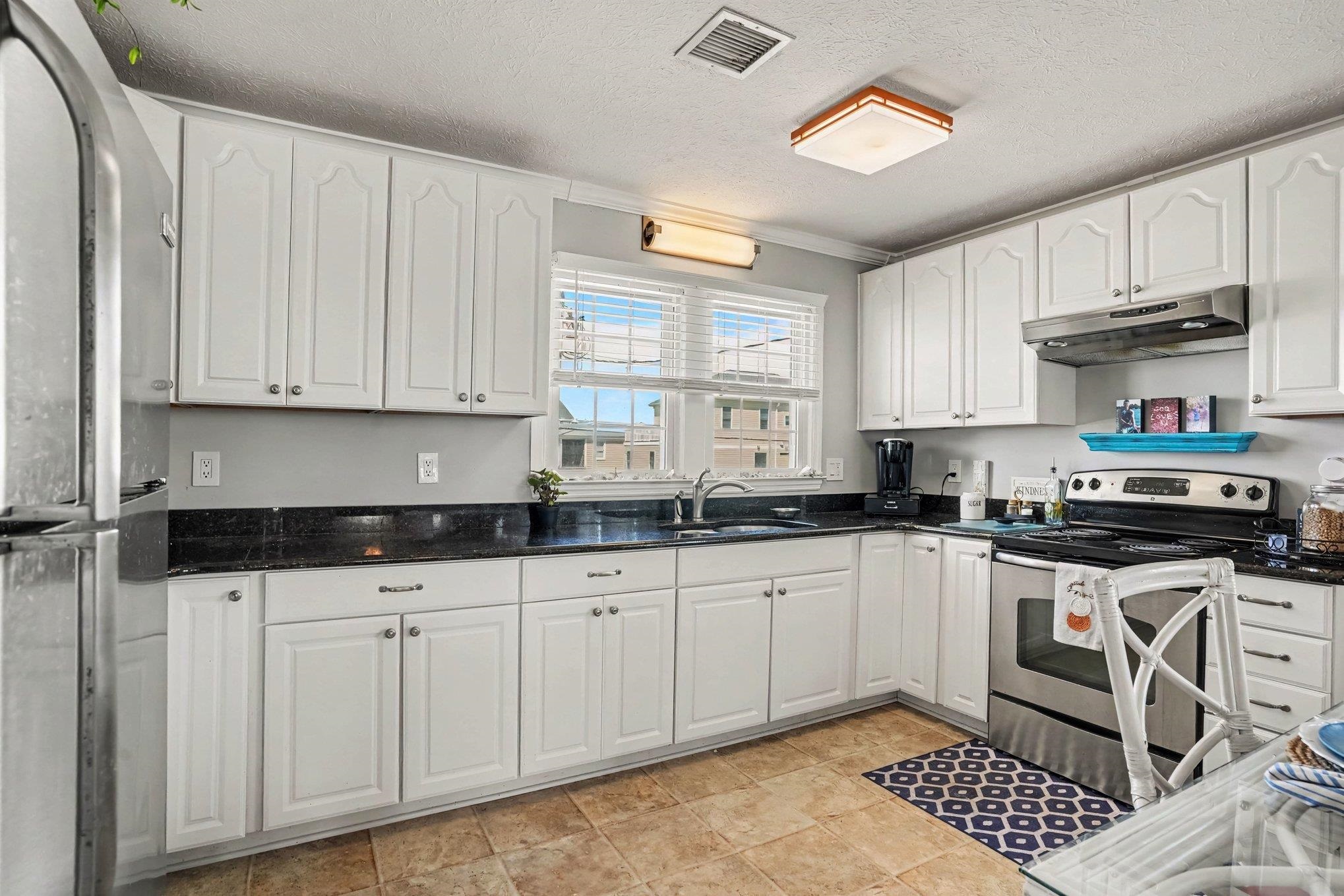 4605 N Ocean Blvd. Property Photo 15