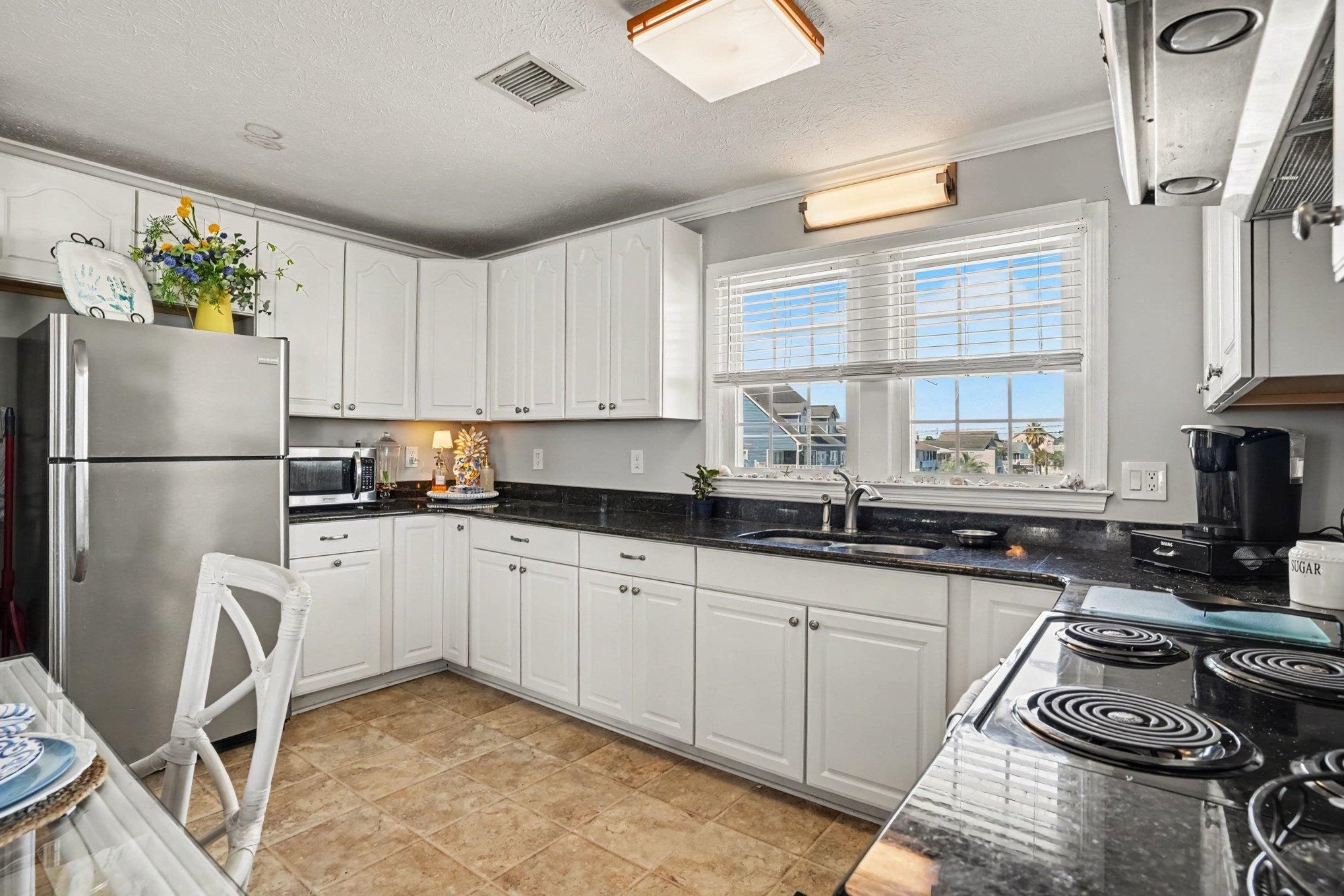 4605 N Ocean Blvd. Property Photo 17
