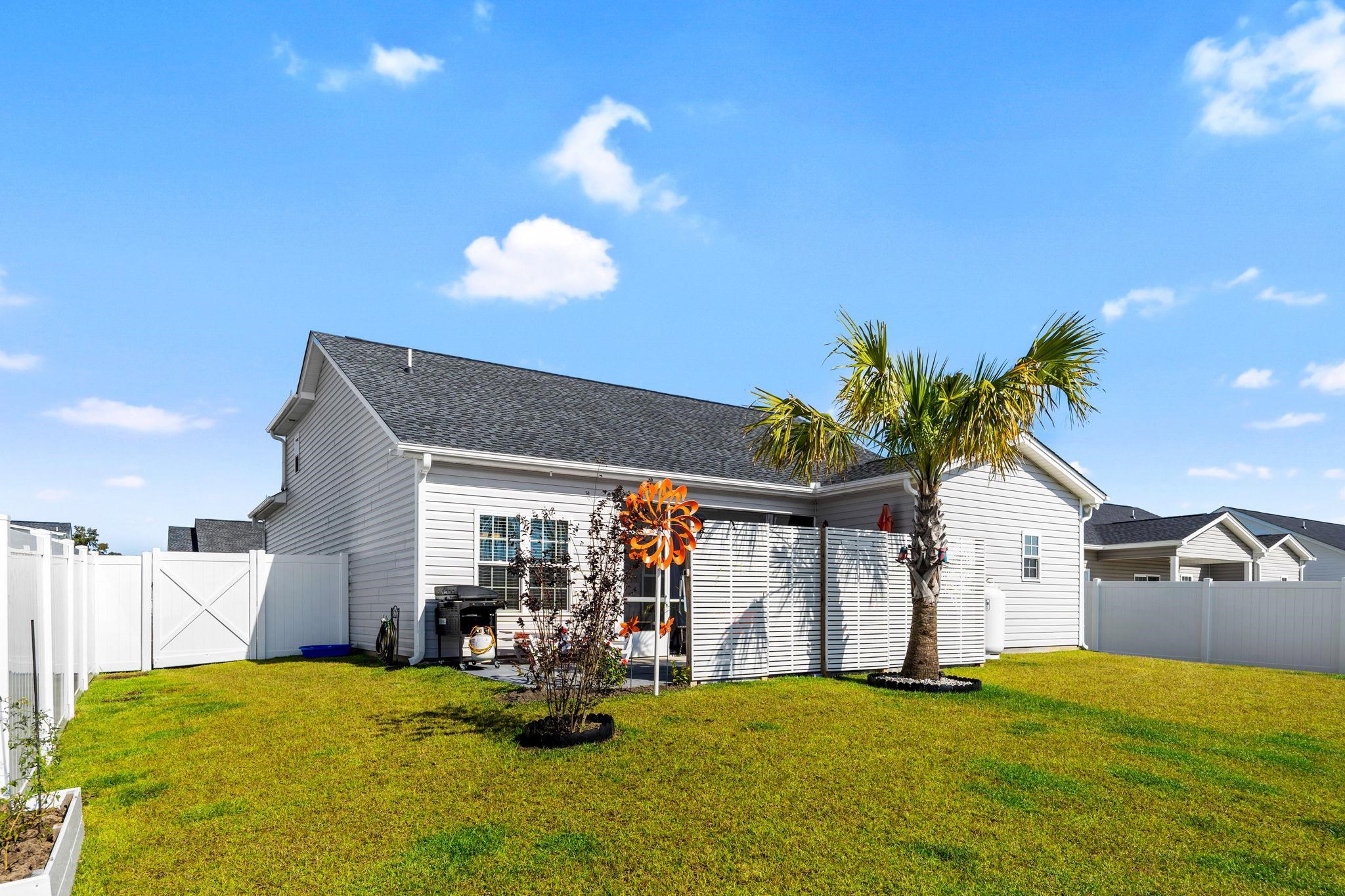 275 Stillbrook Dr. Property Photo 42