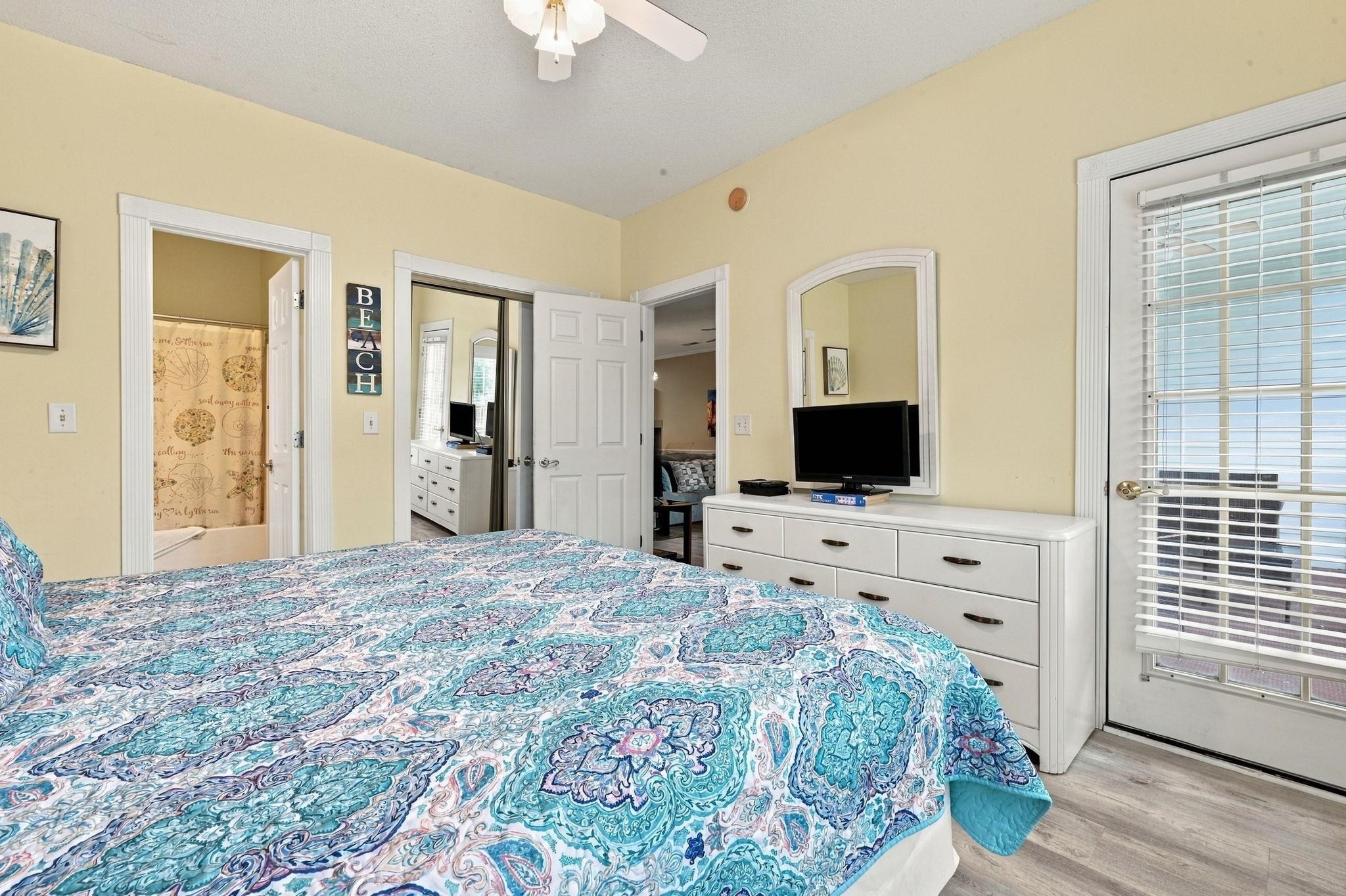 4655 Wild Iris Dr. Property Photo 15