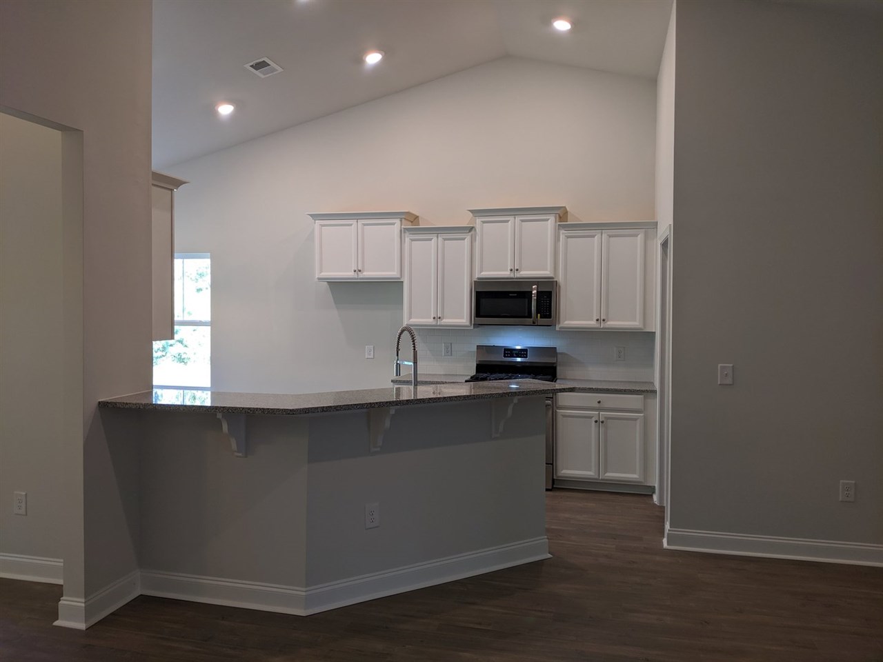 5365 Abbey Park Loop Property Photo 3