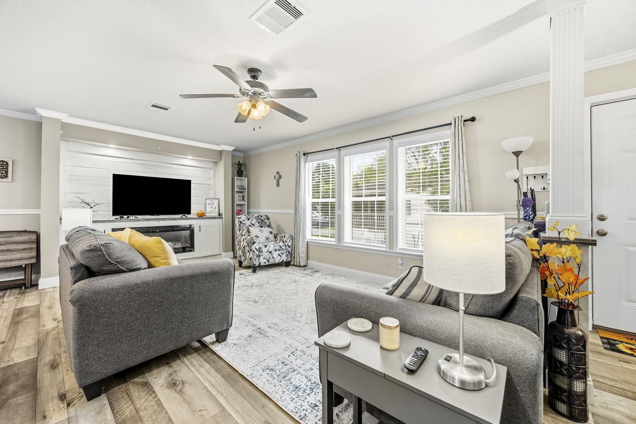 500 Southern Pines Dr. Property Photo 2
