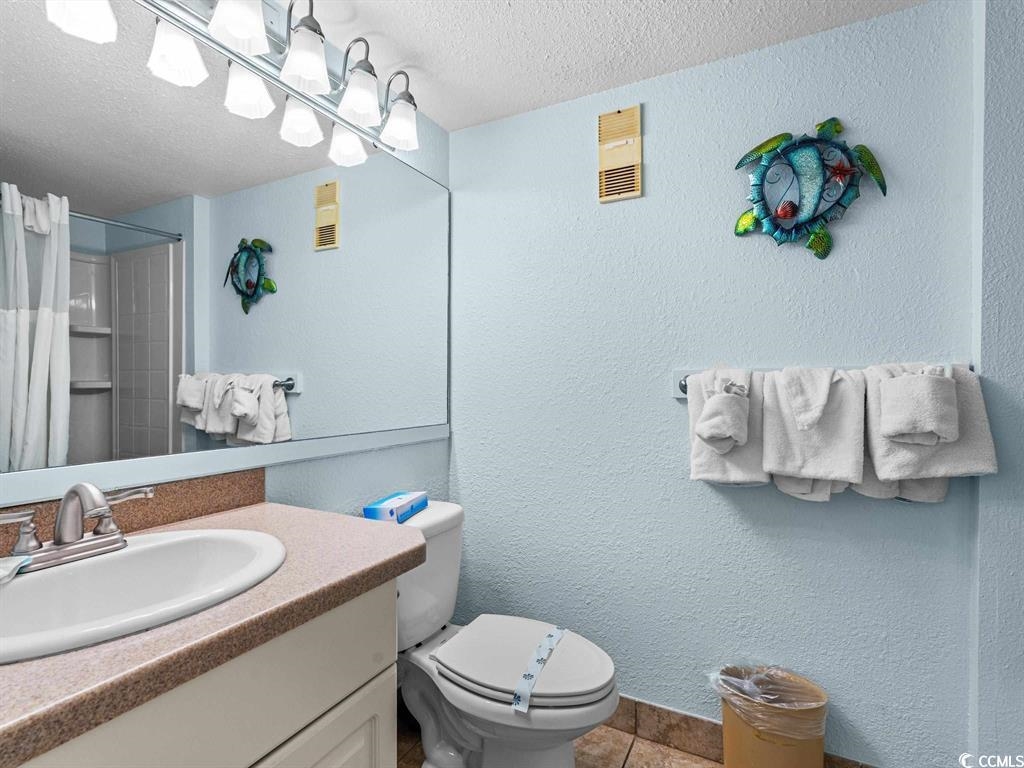 9550 Shore Dr. Property Photo 5