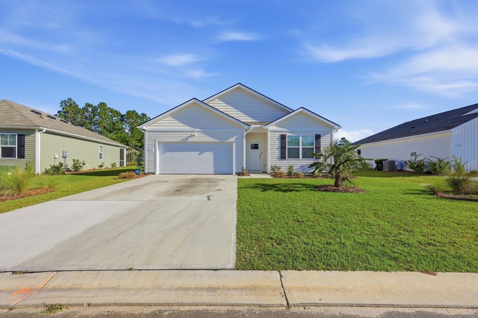 323 Skyward St. Property Photo 2