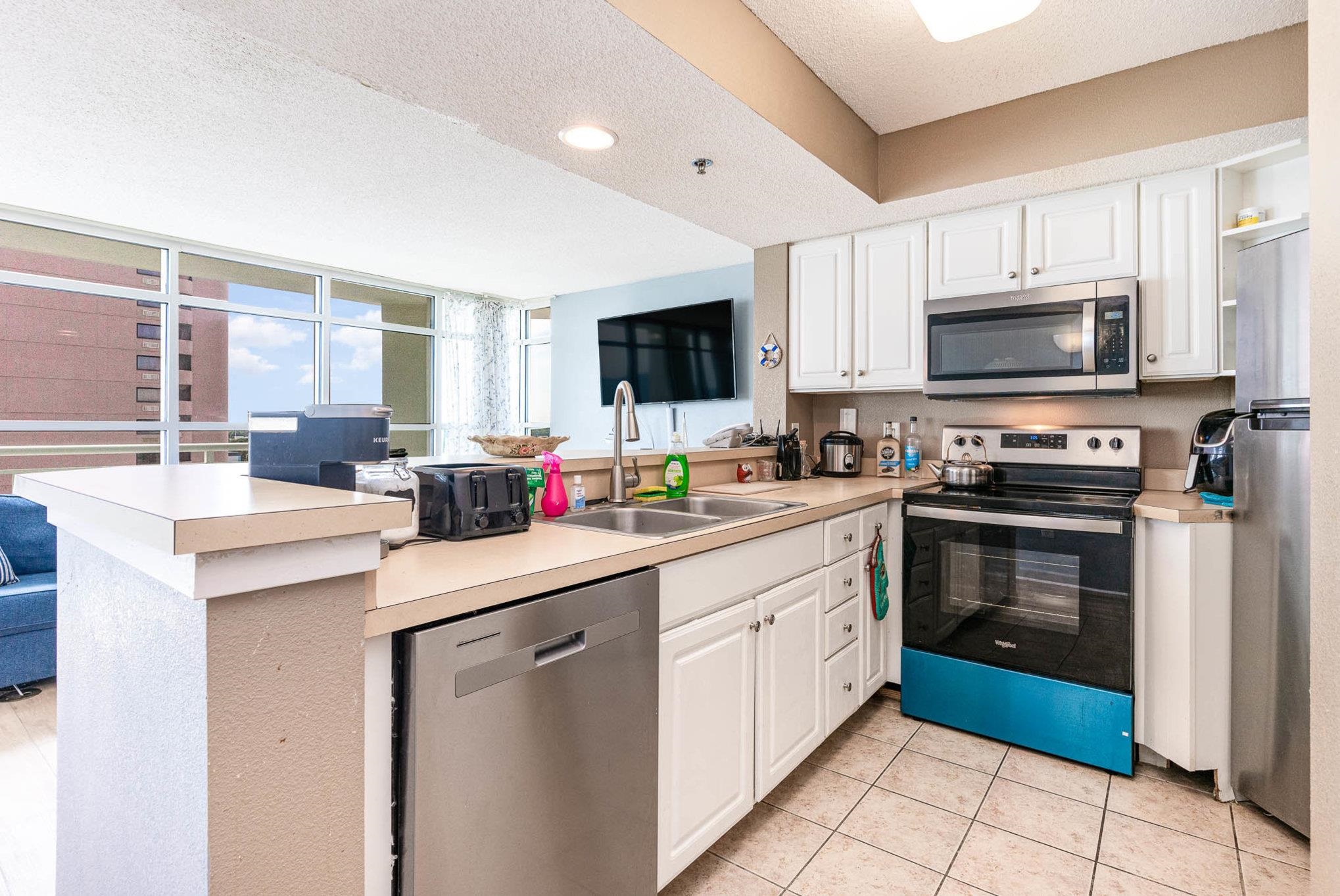 2504 N Ocean Blvd. Property Photo 6