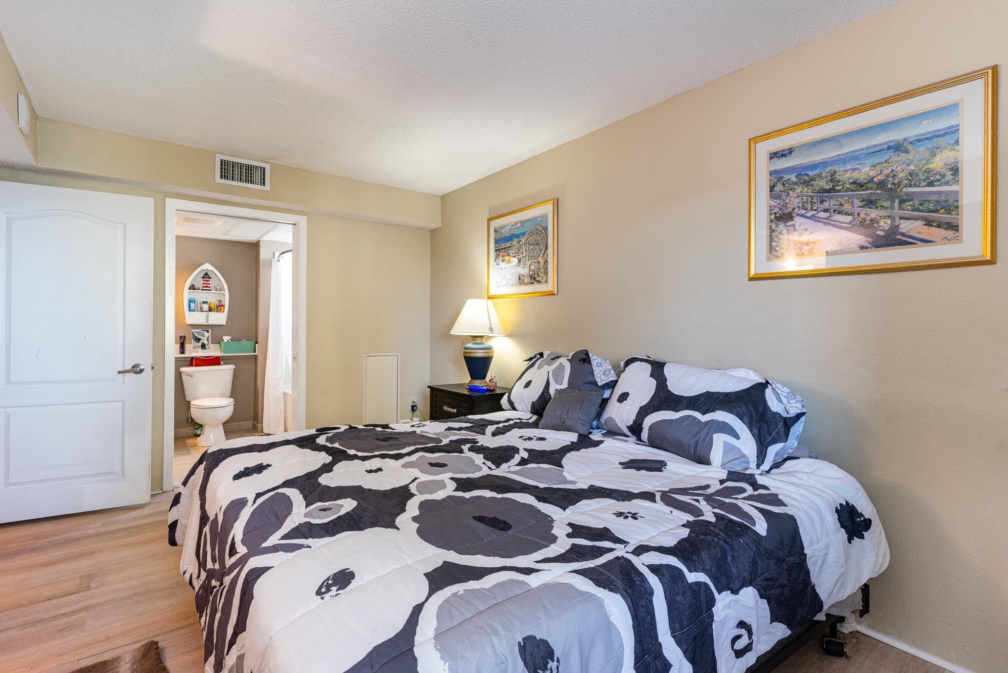 2504 N Ocean Blvd. Property Photo 13