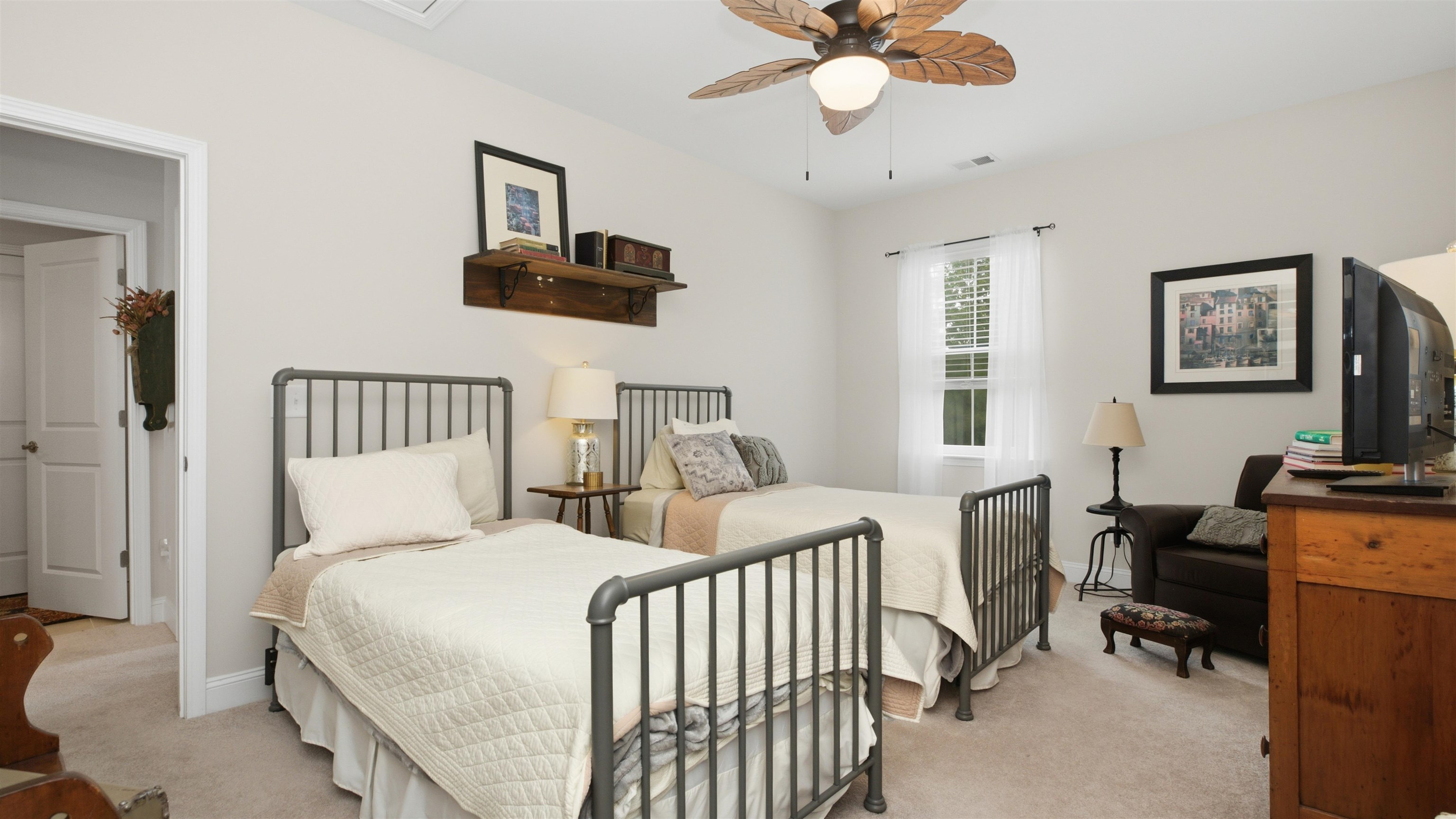 1815 Tryon Dr Property Photo 40