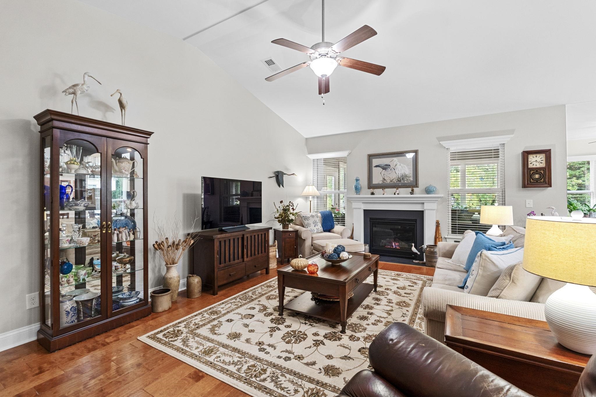 1858 Bluff Dr. Property Photo 36